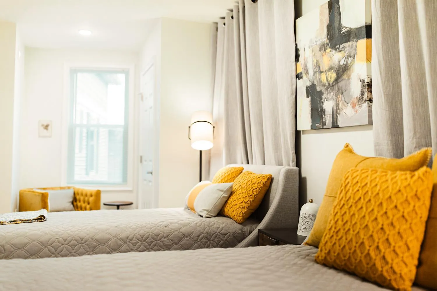 Photo of the whole room, Bed in The Inn at Newton Highlands