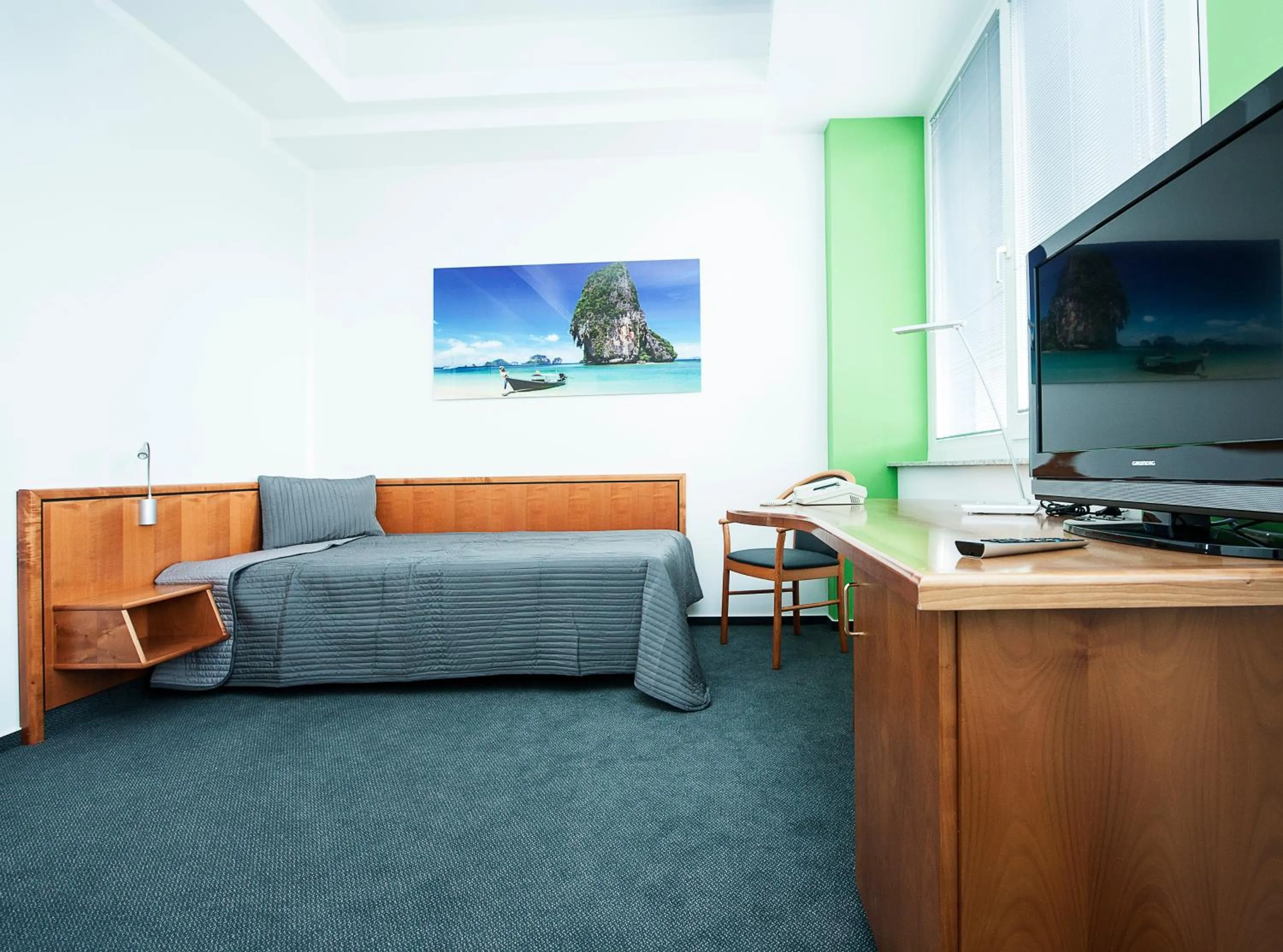 Bed in Hotel Weitblick Bielefeld