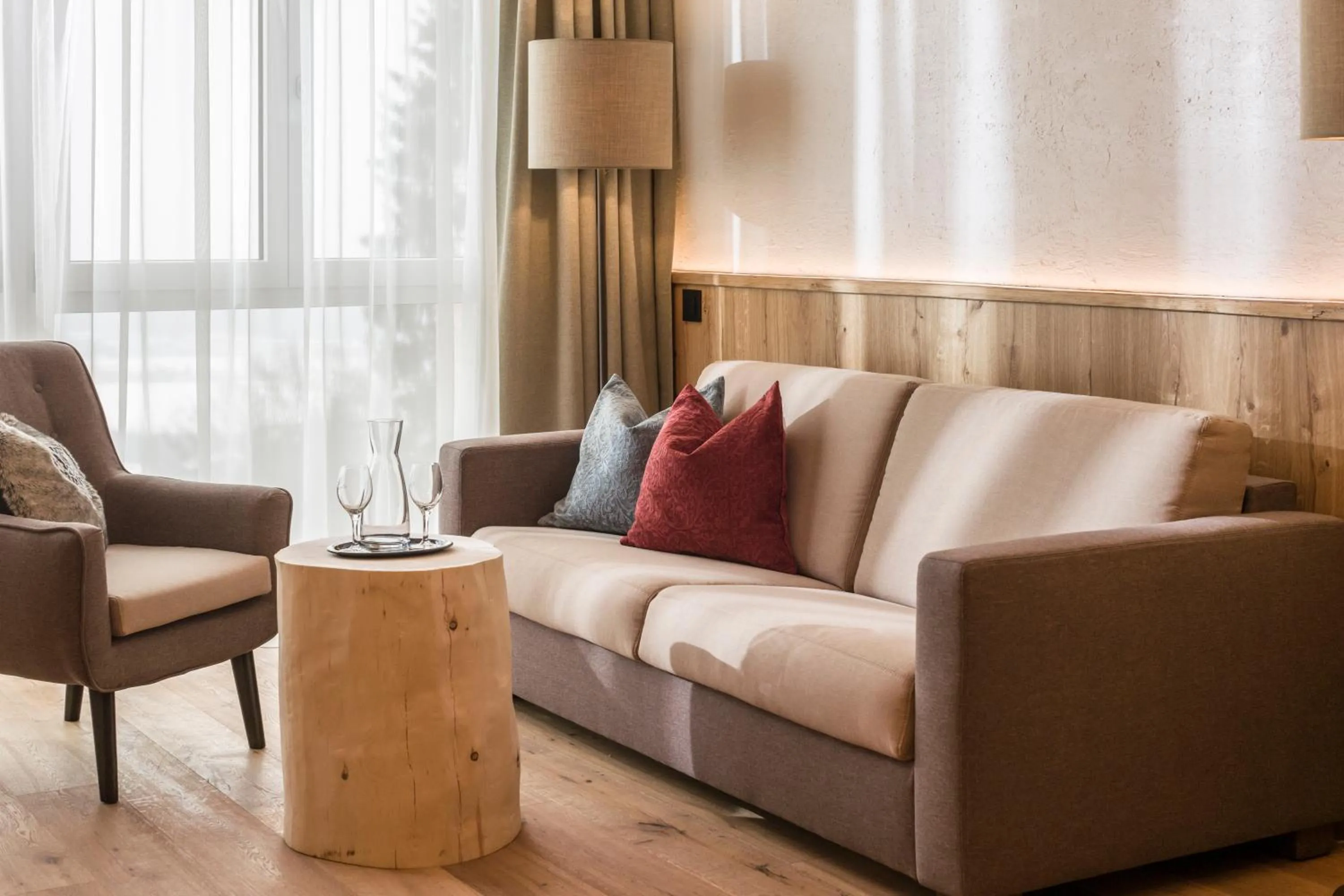 Photo of the whole room in Hotel Panorama Royal