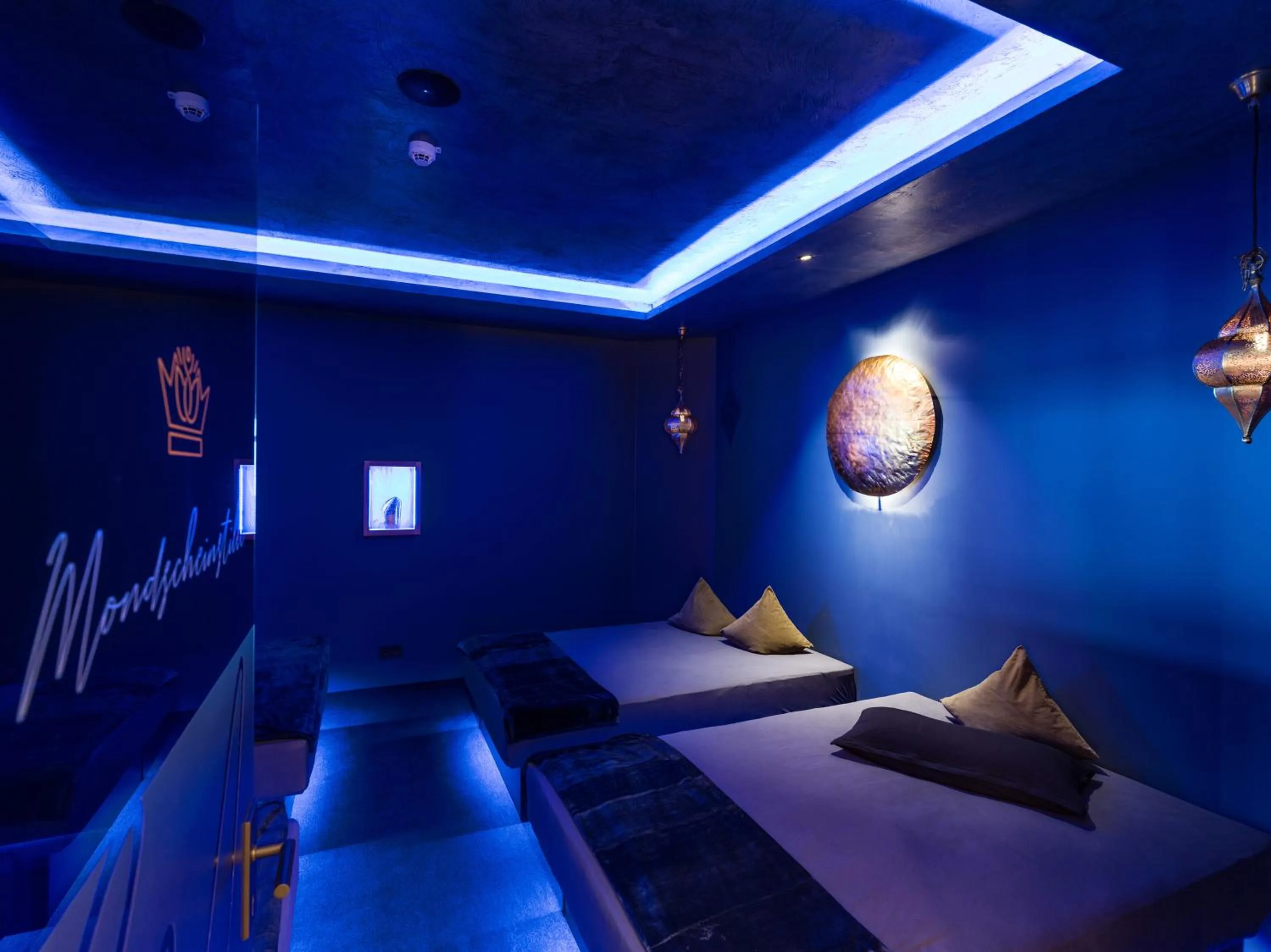 Spa and wellness centre/facilities, Bed in Hotel Panorama Royal