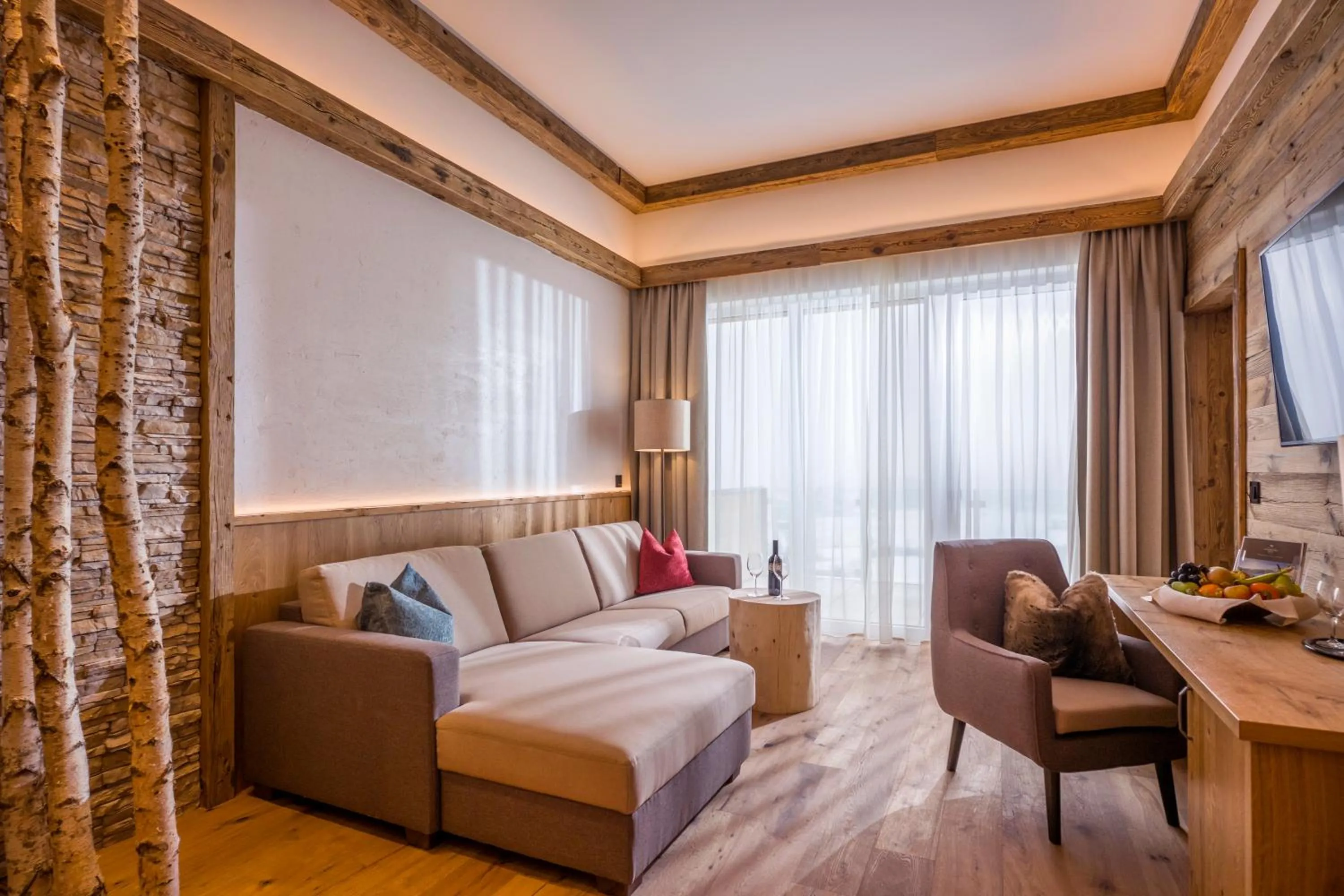 Photo of the whole room, Bed in Hotel Panorama Royal