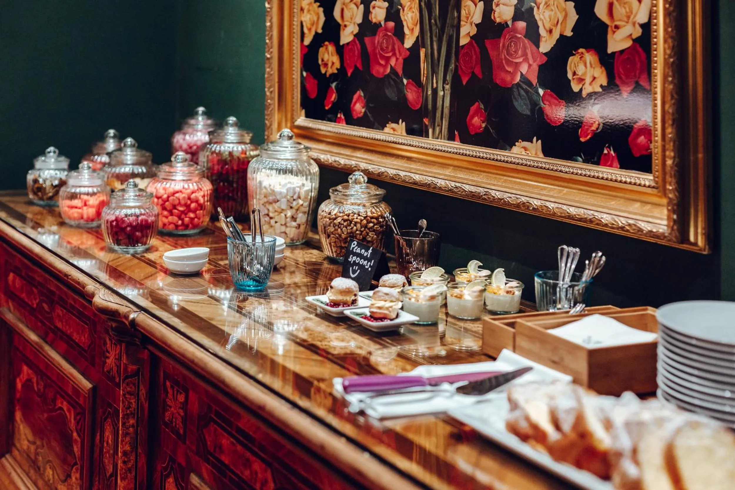 Restaurant/places to eat in Small Luxury Hotel Altstadt Vienna