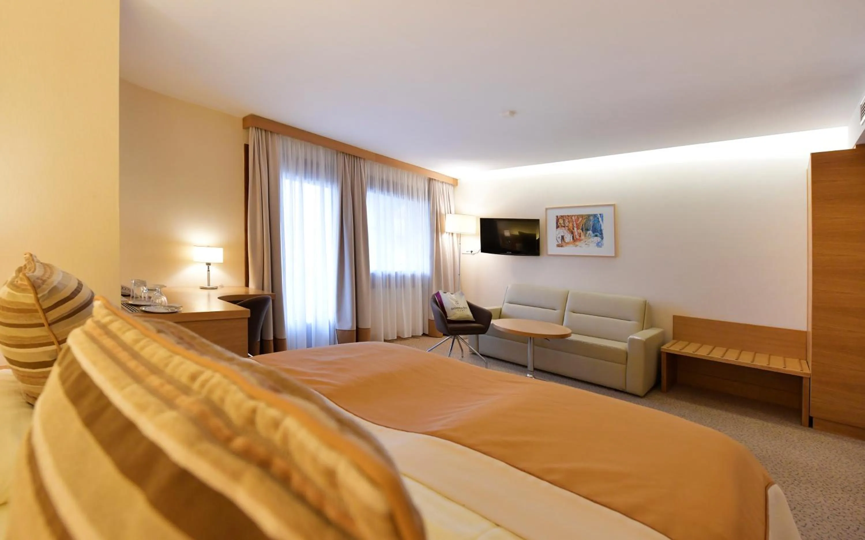 TV and multimedia, Bed in Seehotel Rust