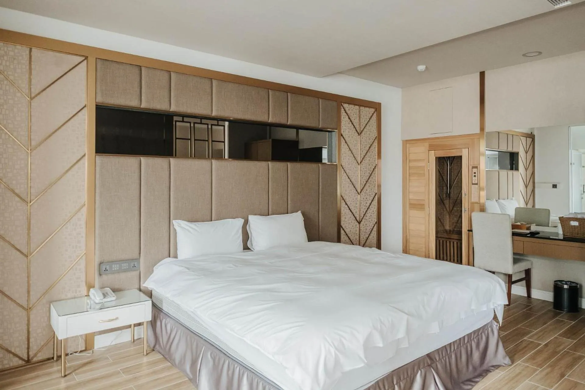 Bed in Muen Yuan Dong Hot Spring Hotel