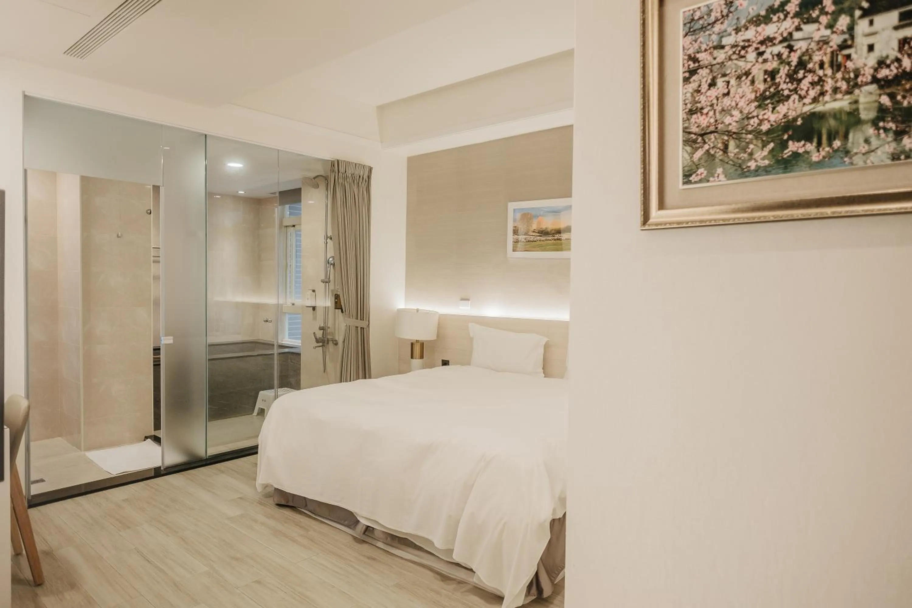 Bed in Muen Yuan Dong Hot Spring Hotel