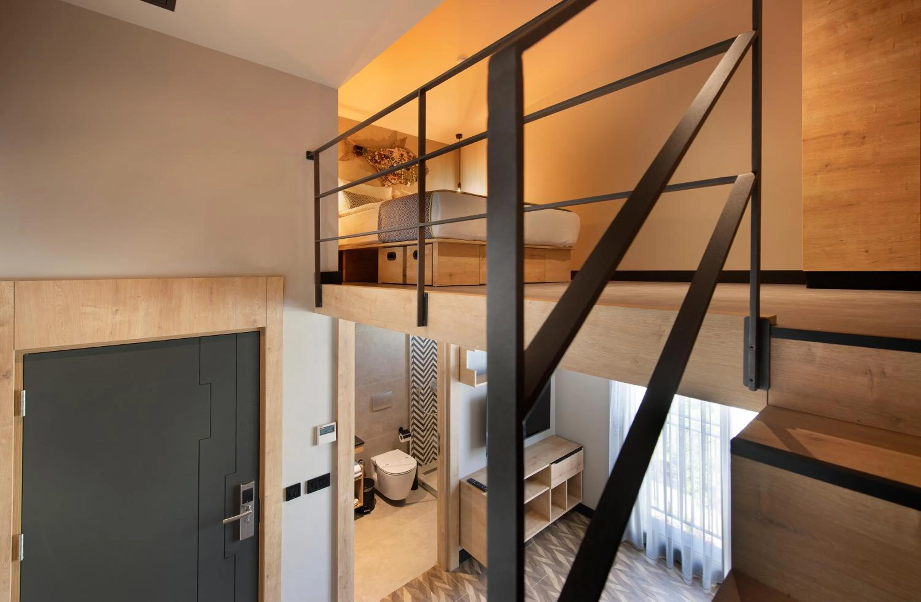 Massage, Bed in Trend Suites CYCLE