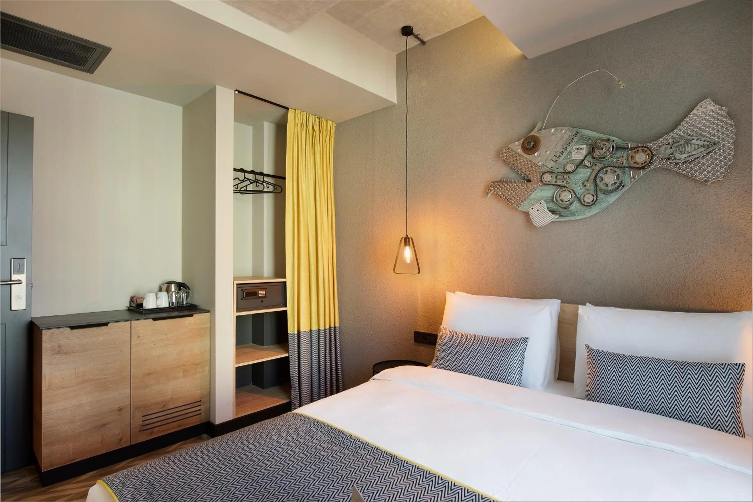 Bed in Trend Suites CYCLE