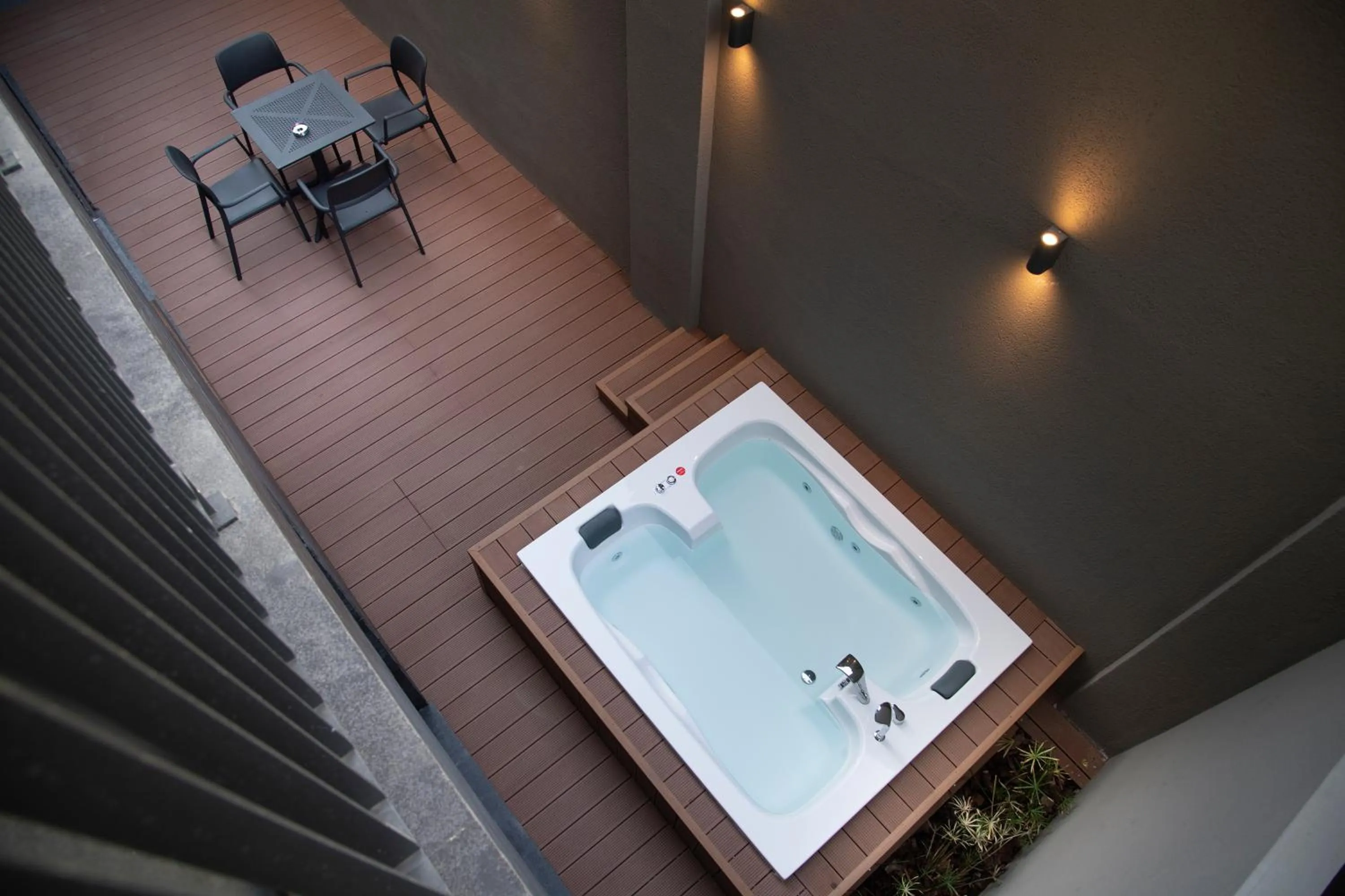 Massage in Trend Suites CYCLE