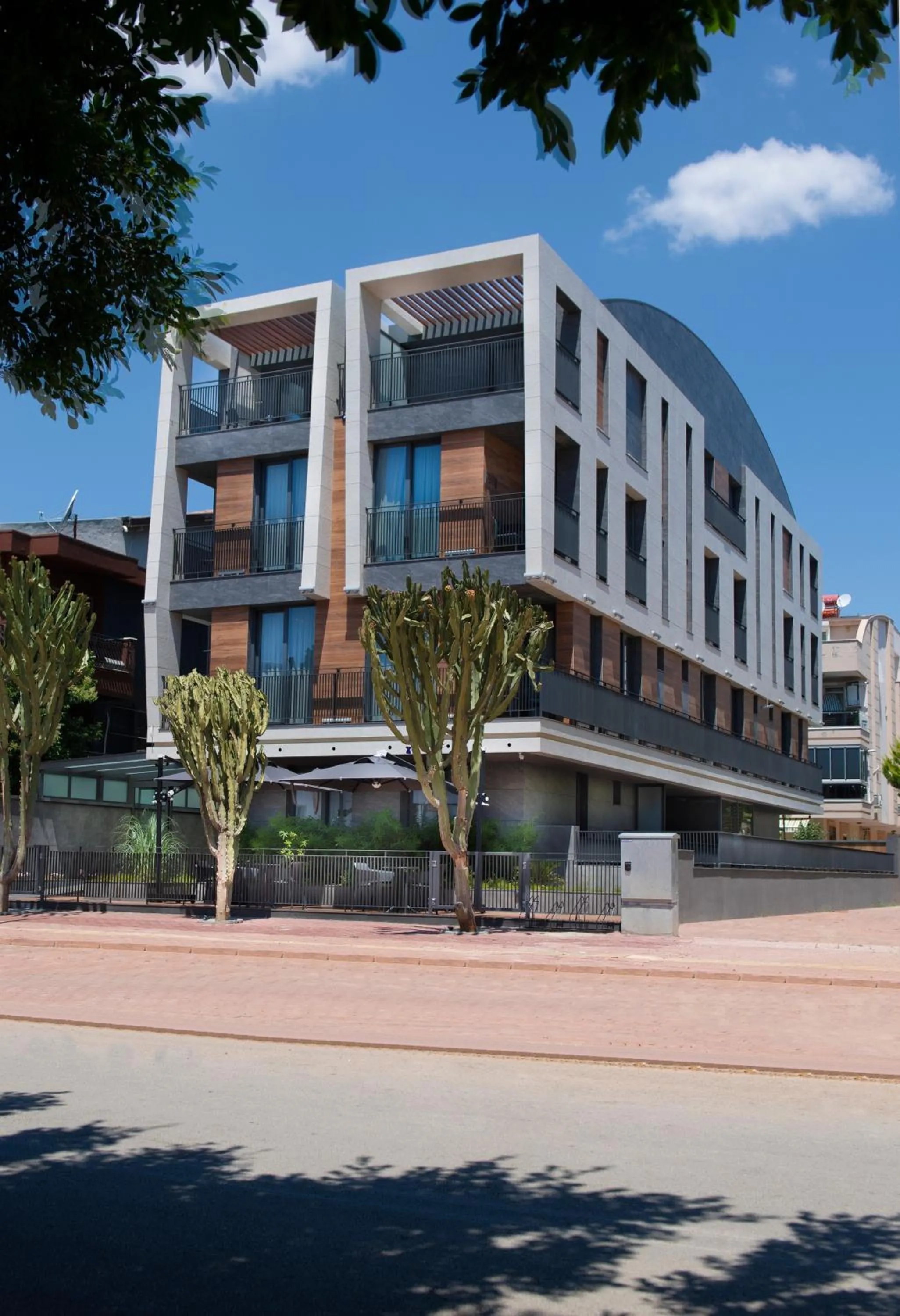 Property building in Trend Suites CYCLE