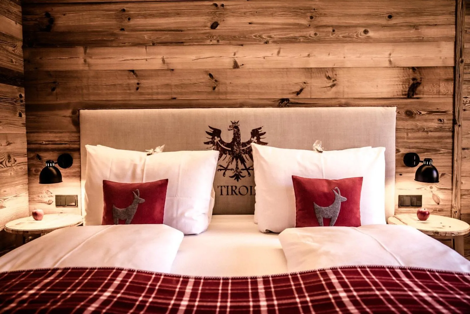 Bed in Kitzhof Mountain Design Resort, 4 Sterne Superior