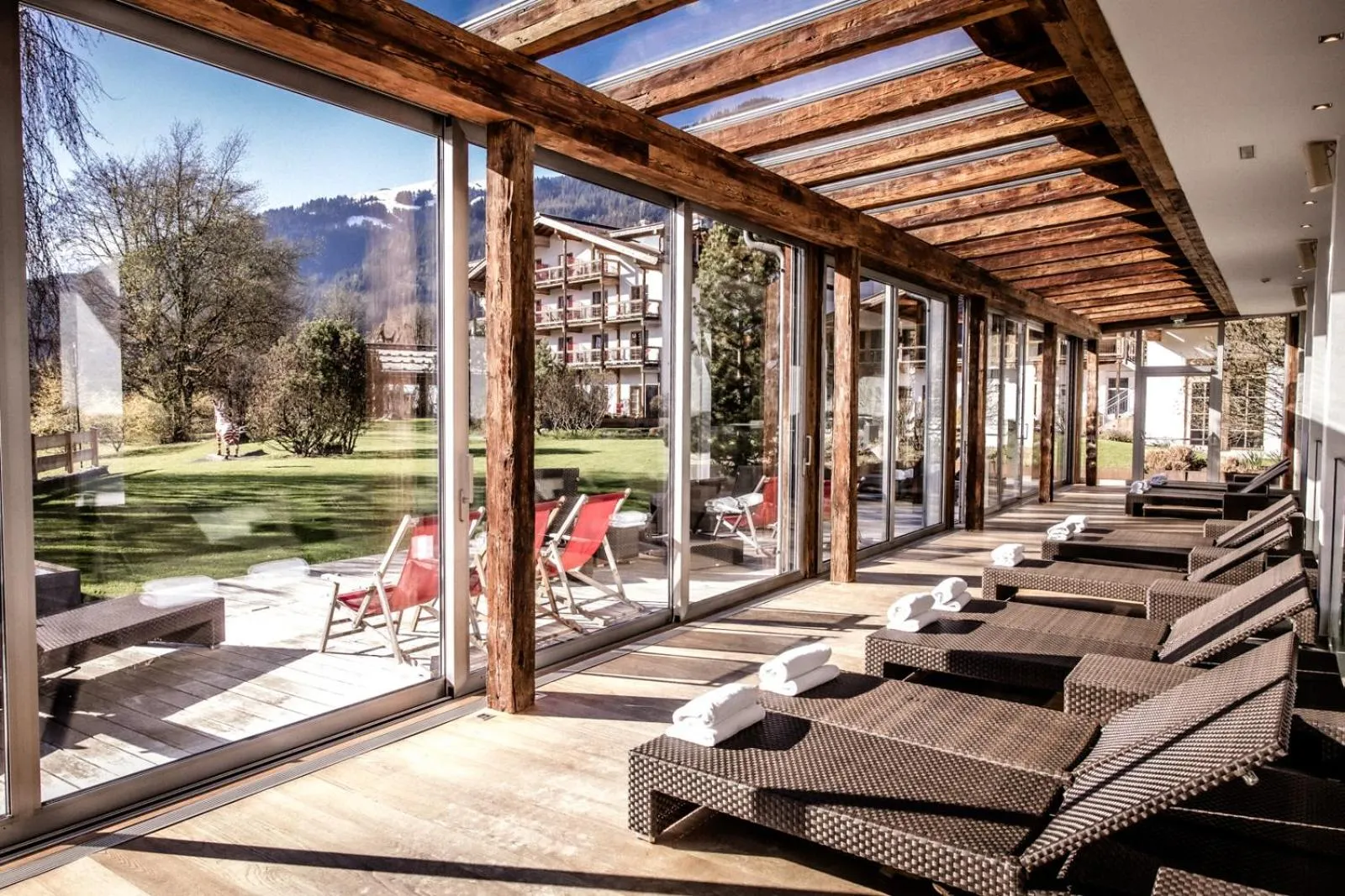 Swimming pool in Kitzhof Mountain Design Resort, 4 Sterne Superior