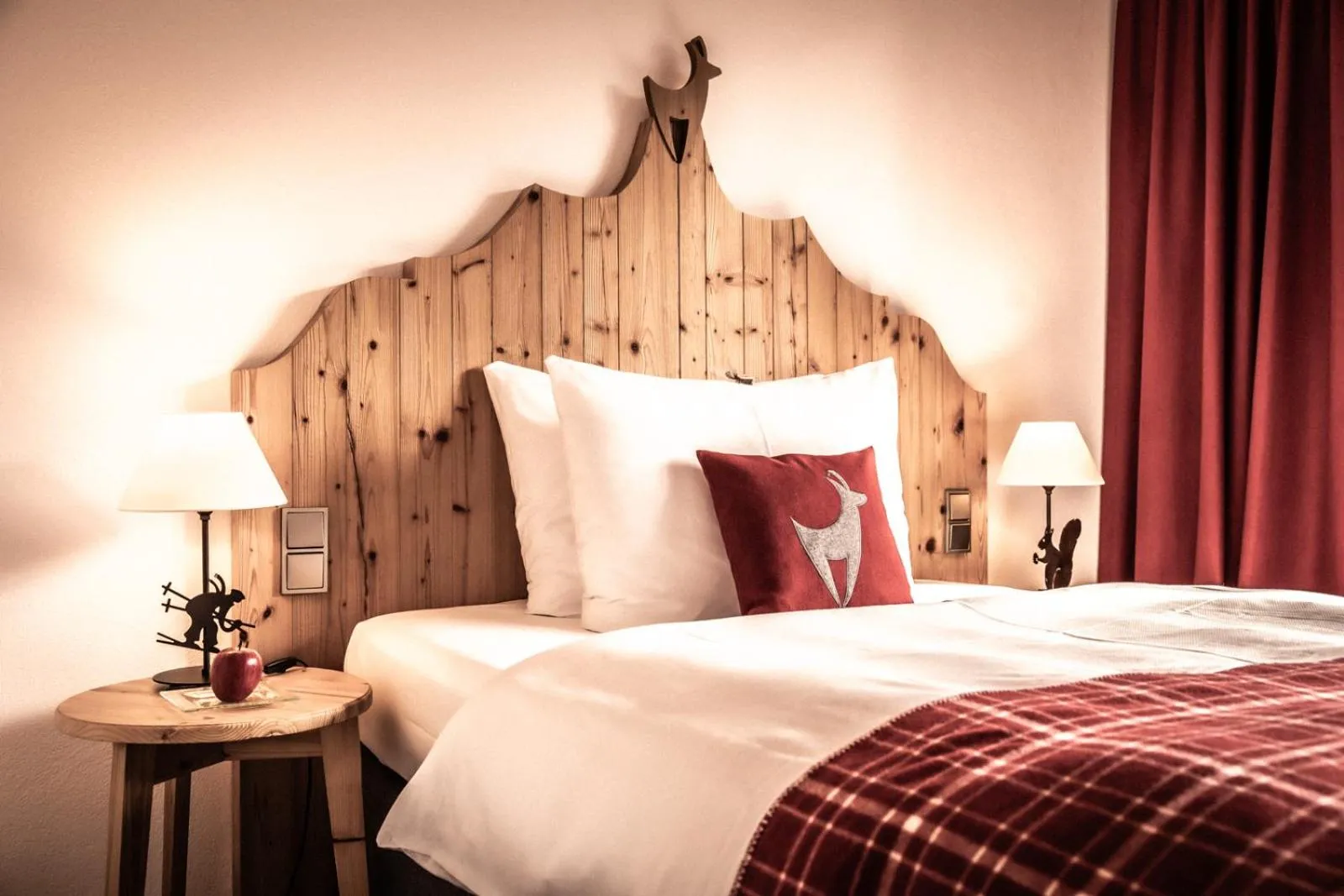 Bed in Kitzhof Mountain Design Resort, 4 Sterne Superior