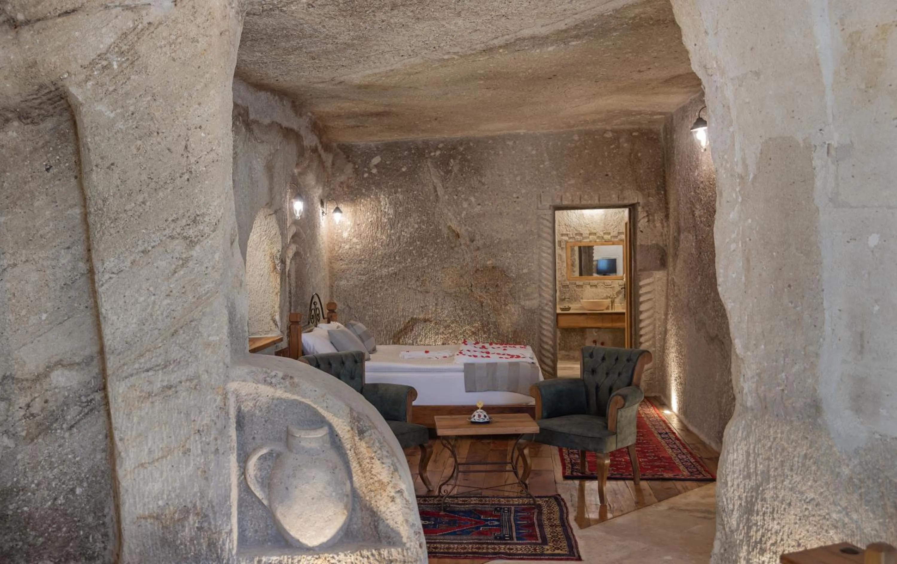 Living room in Sarnich Cave Suites