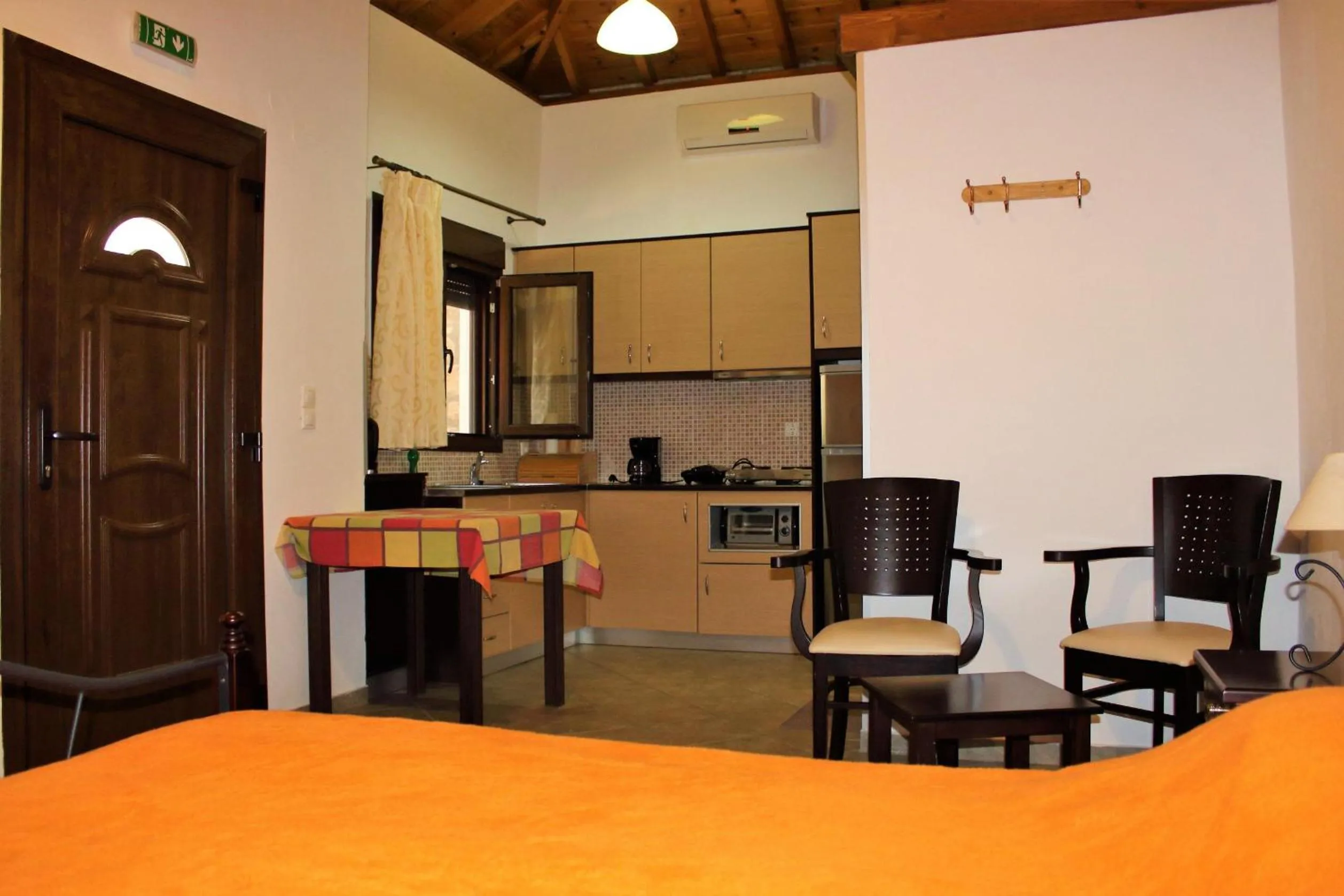 Kitchen or kitchenette in Nadia Apartments