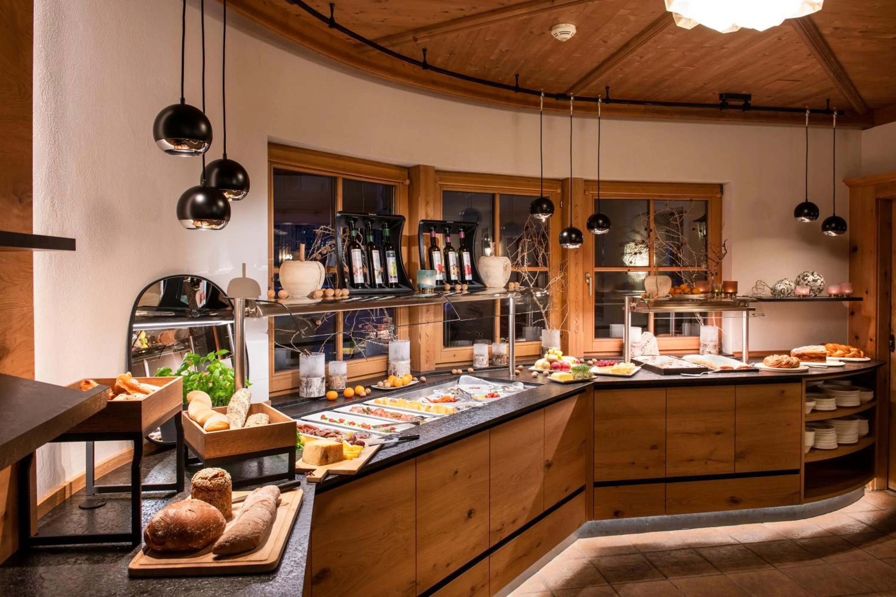 Restaurant/places to eat in das Alois 4 Sterne Superior