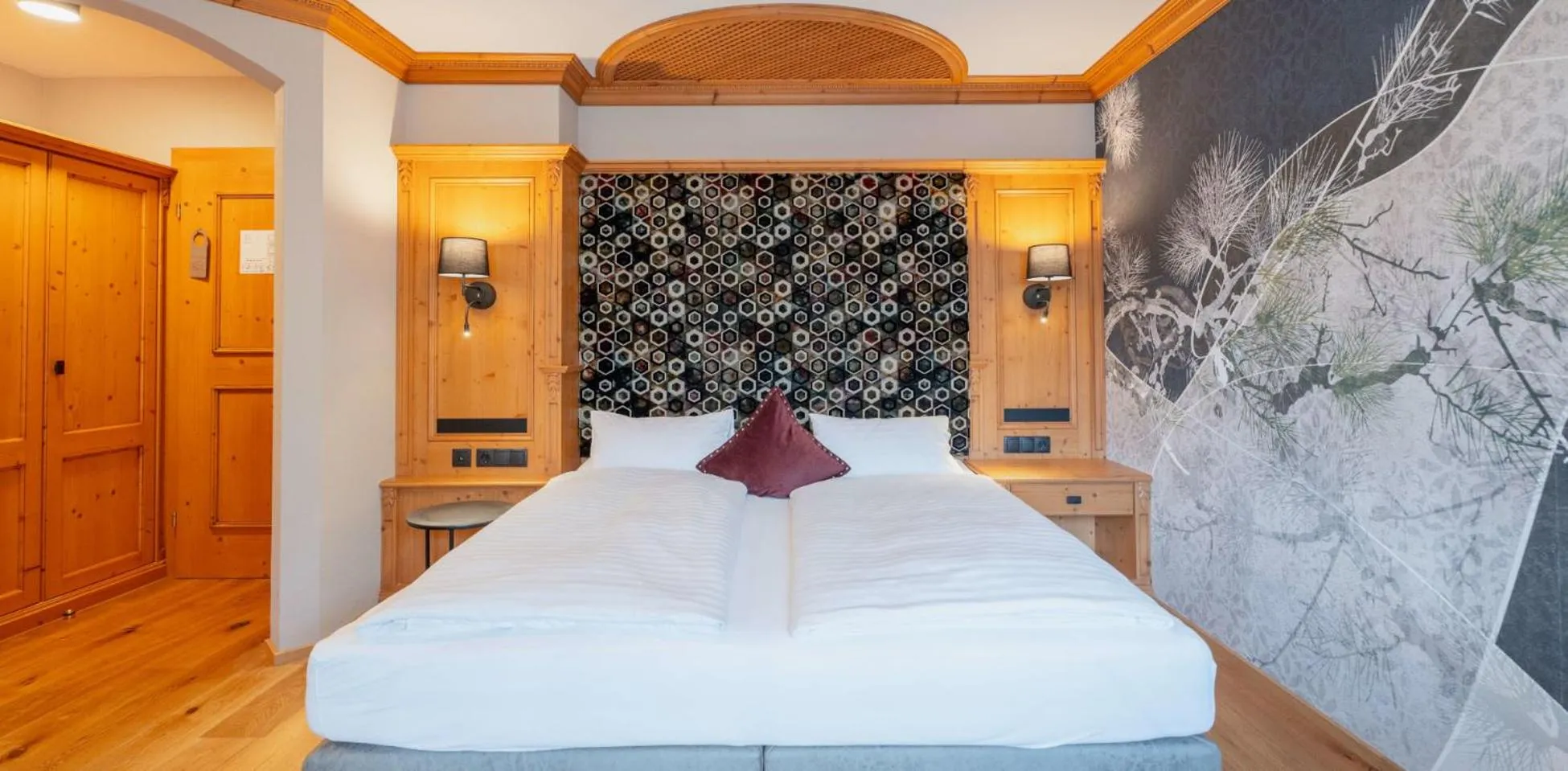 Bedroom, Bed in das Alois 4 Sterne Superior