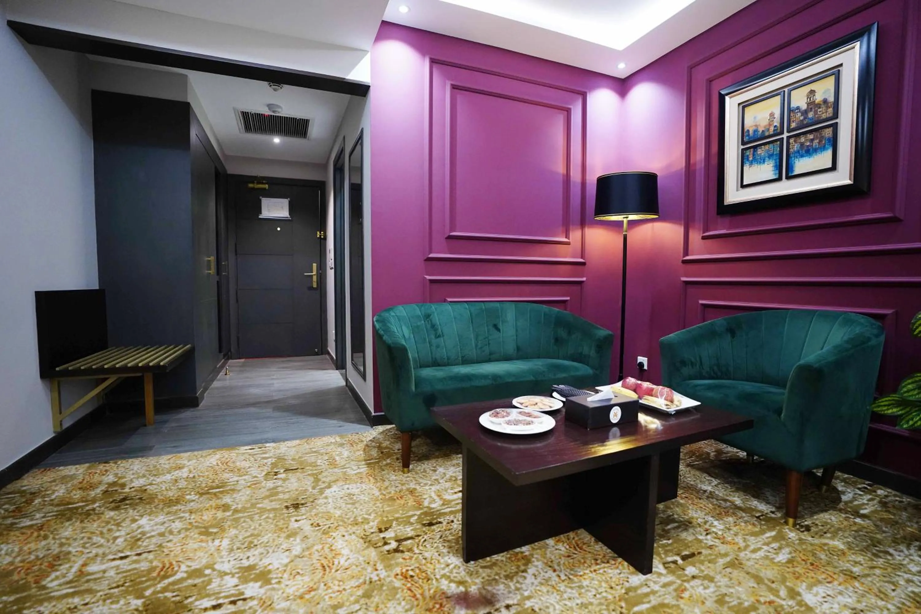 Seating area in Best Western Plus Grand Multan