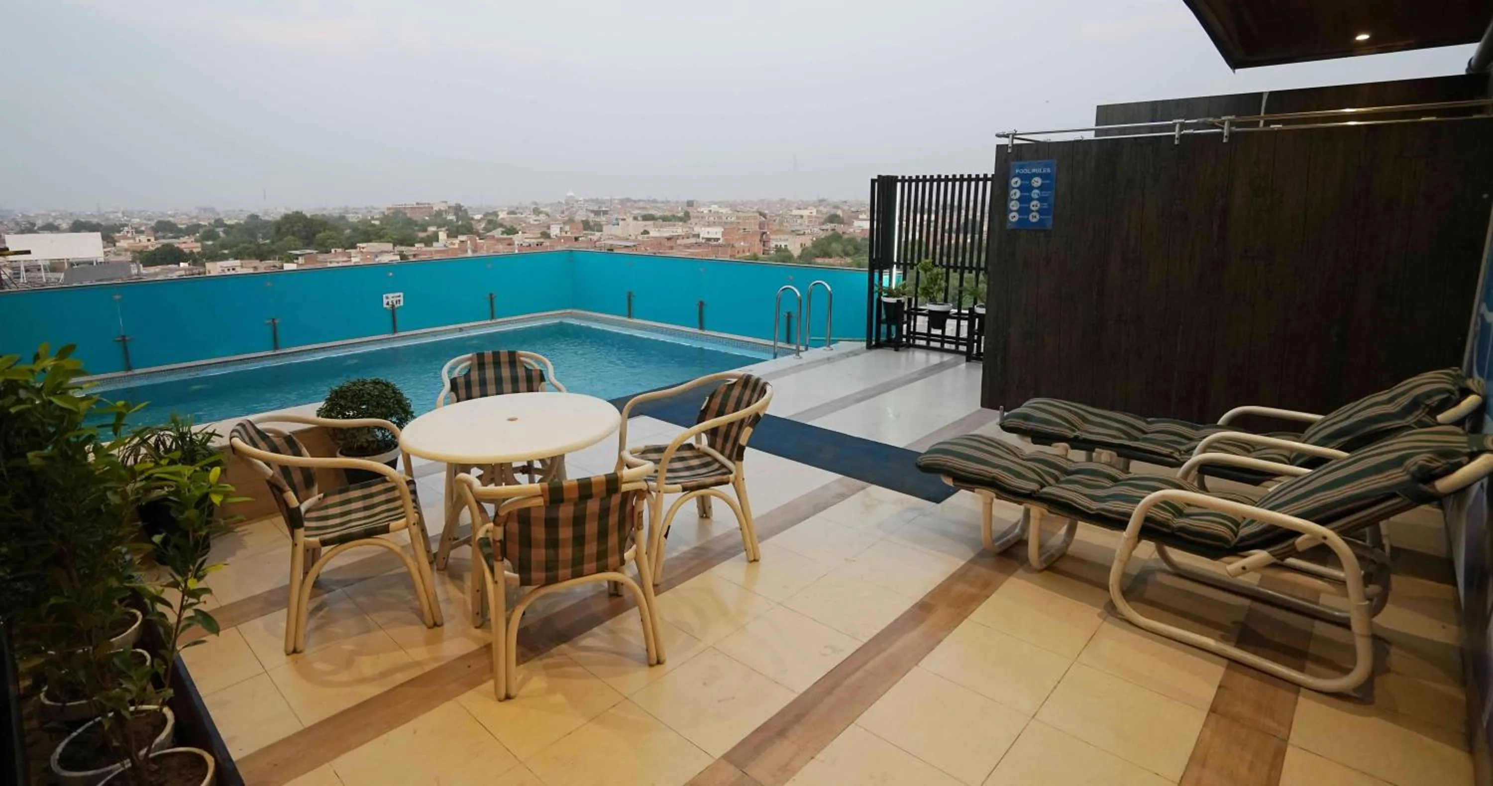 Swimming pool in Best Western Plus Grand Multan