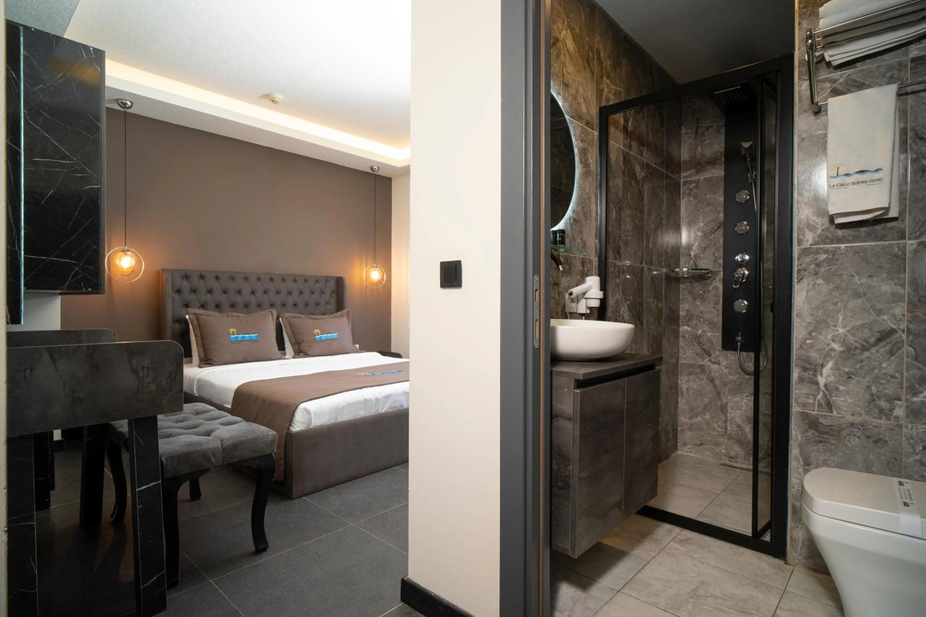 Bed in La Cielo Hotel Bostancı