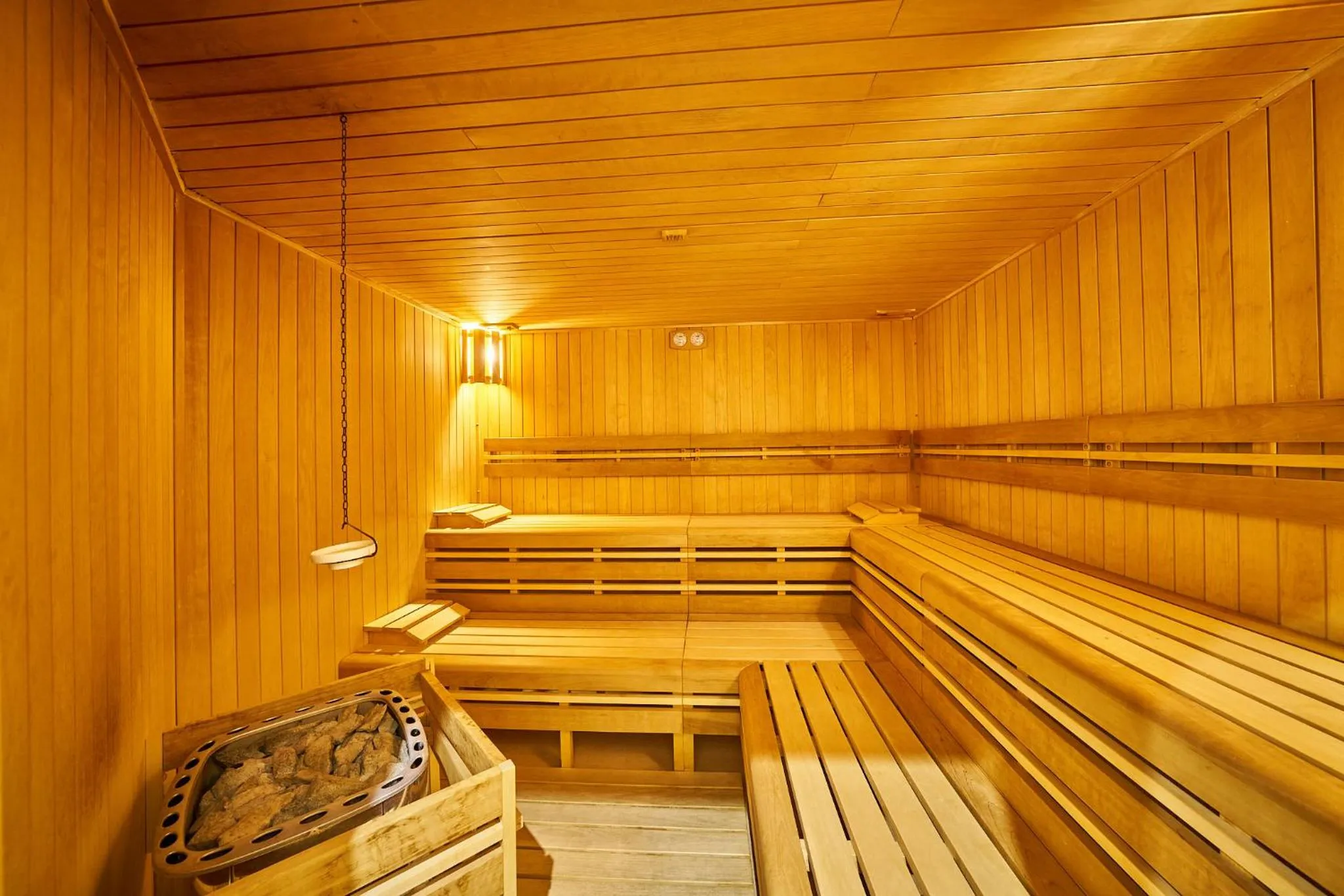 Spa and wellness centre/facilities in Wellness Hotel Queens