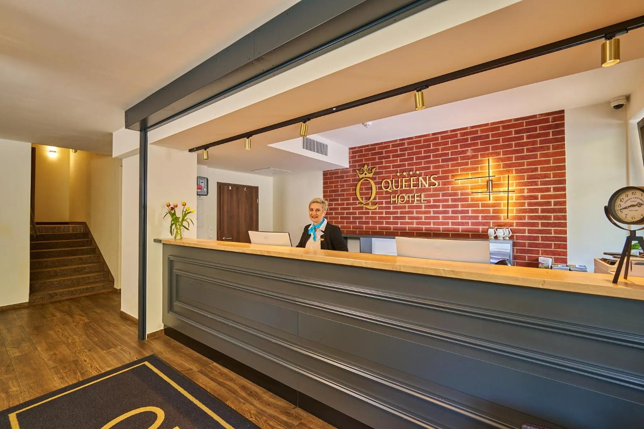 Lobby or reception in Wellness Hotel Queens