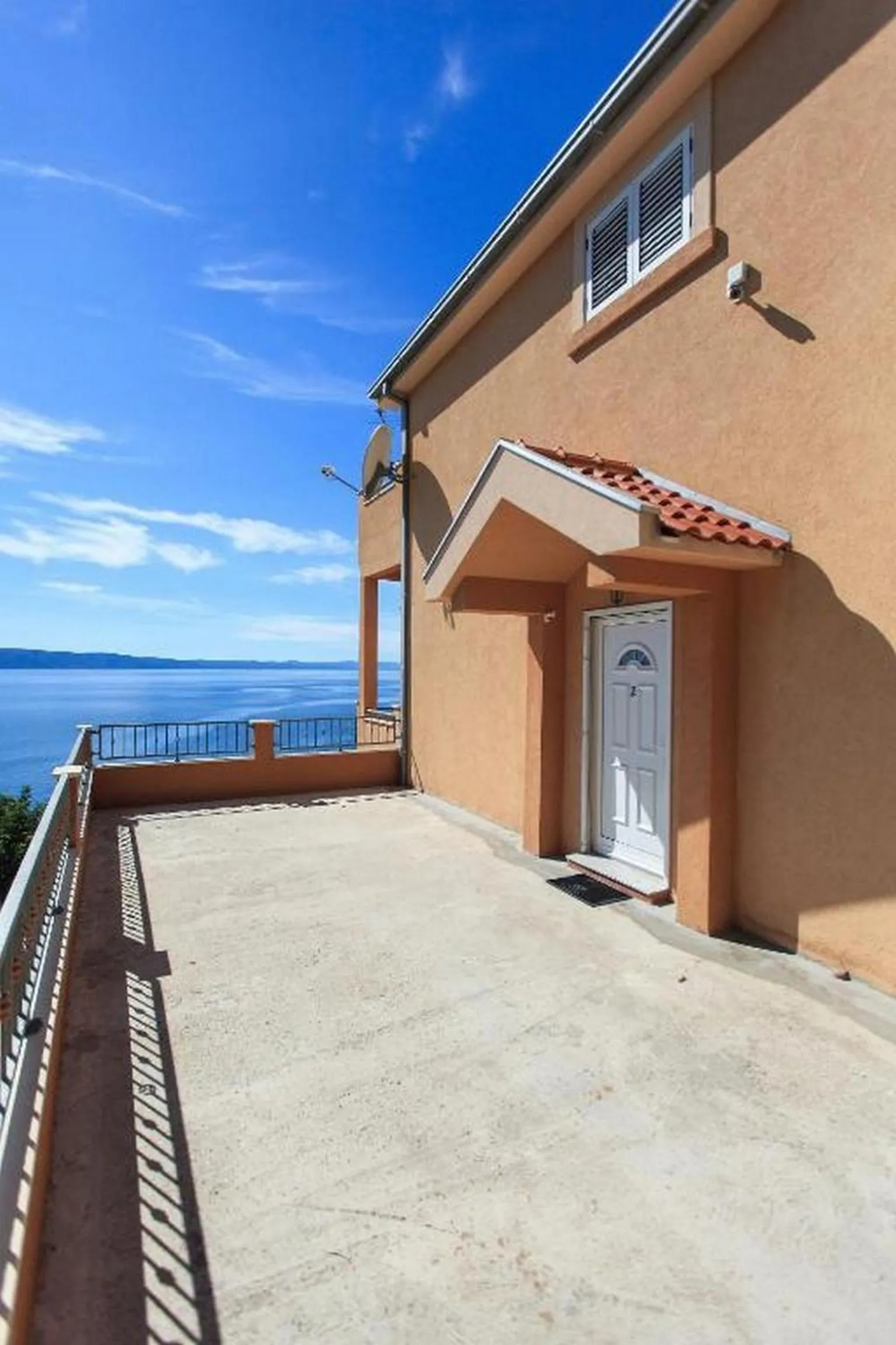 Property building in Summerheaven Apartments