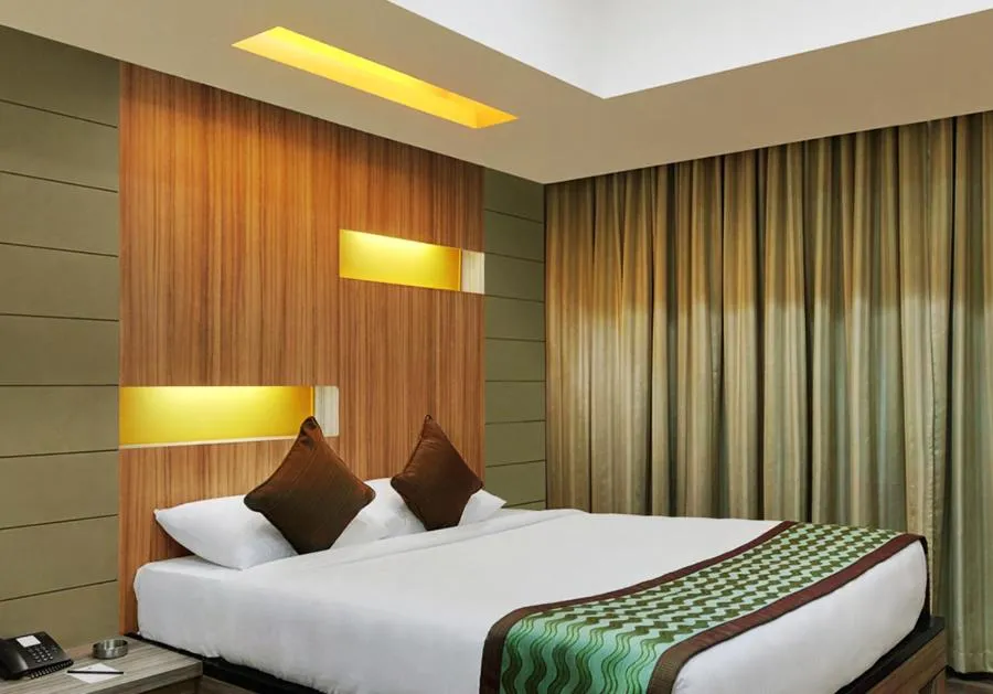 Bed in Hotel City Centre Residency