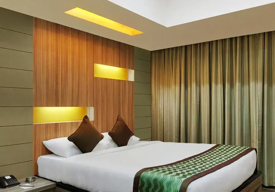 Deluxe Room - single occupancy in Hotel City Centre Residency Deluxe Room - single occupancy in Hotel City Centre Residency