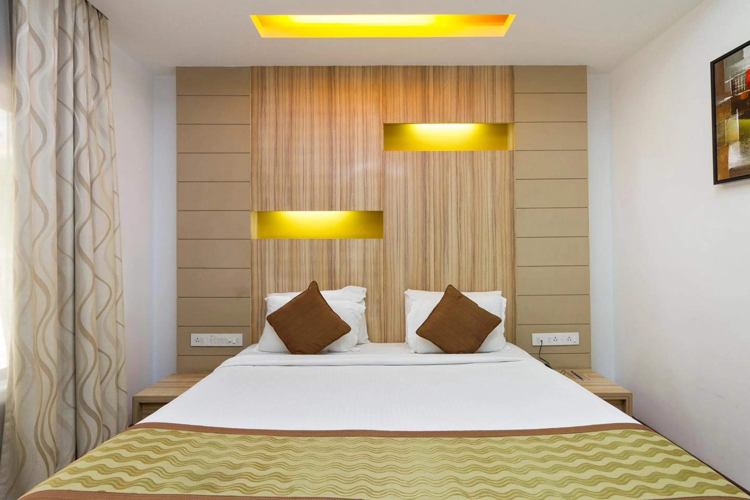 Bedroom, Bed in Hotel City Centre Residency