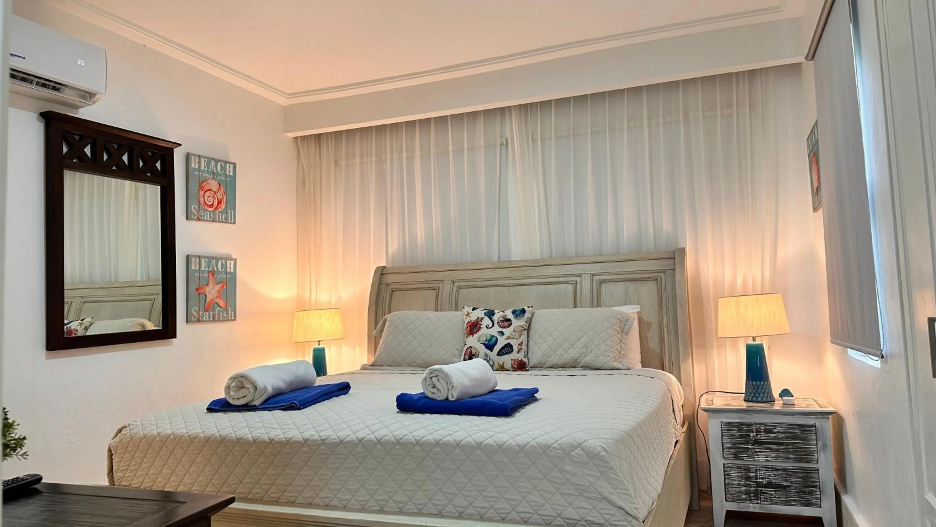 Bed in Stanza Mare Beach Front