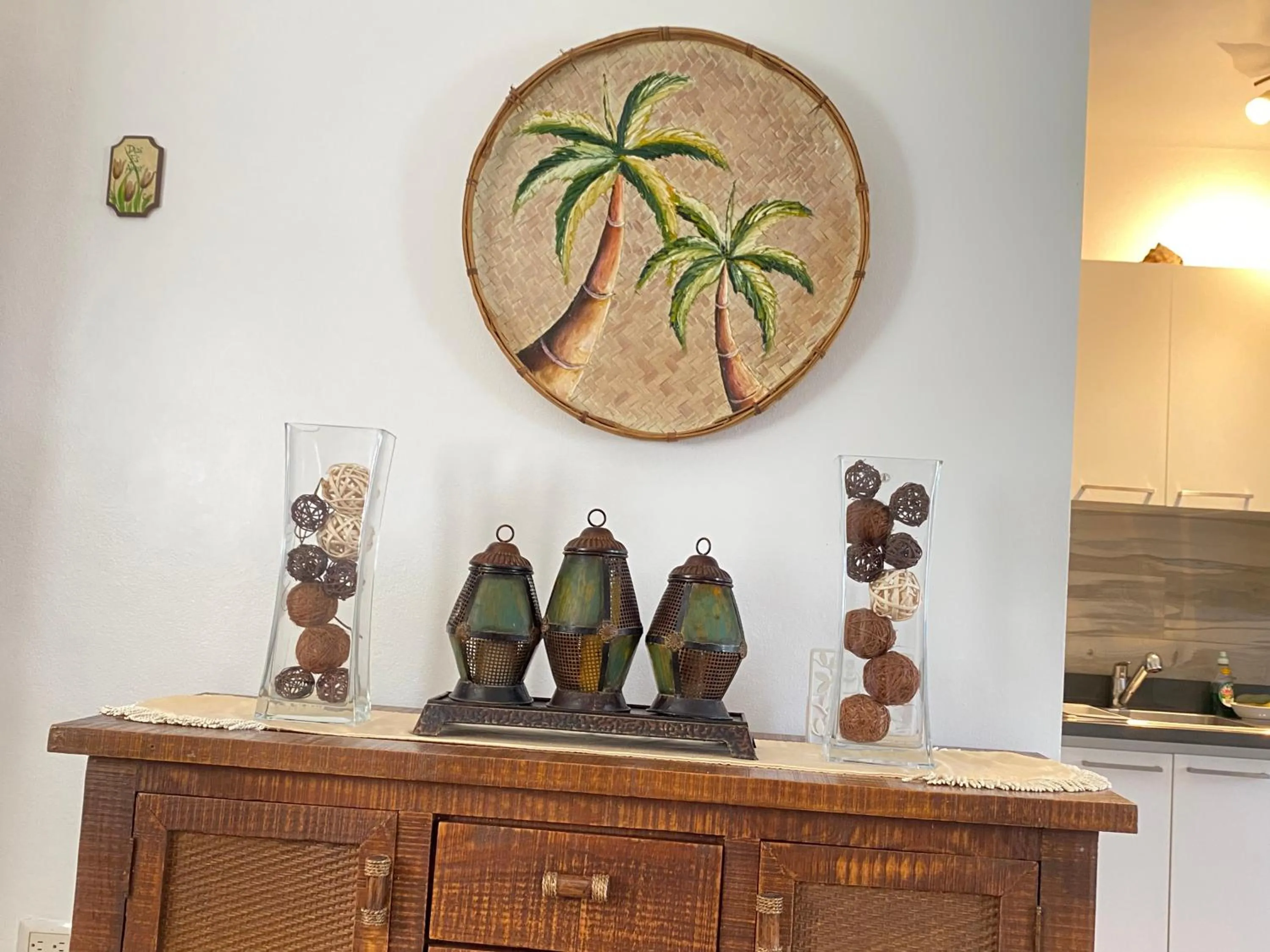 Staff in Stanza Mare Beach Front