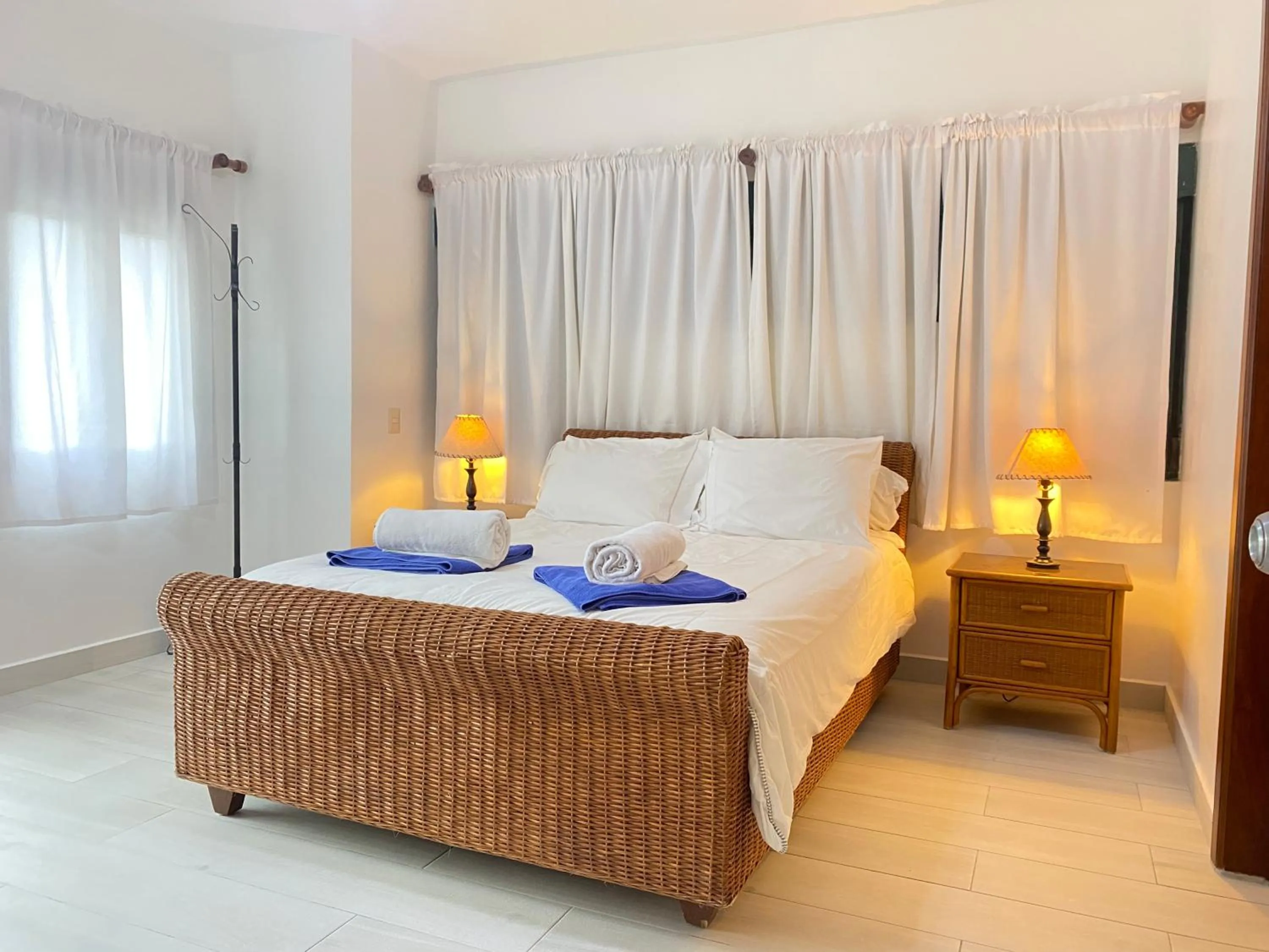 Bed in Stanza Mare Beach Front