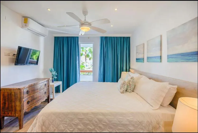 Bed in Stanza Mare Beach Front