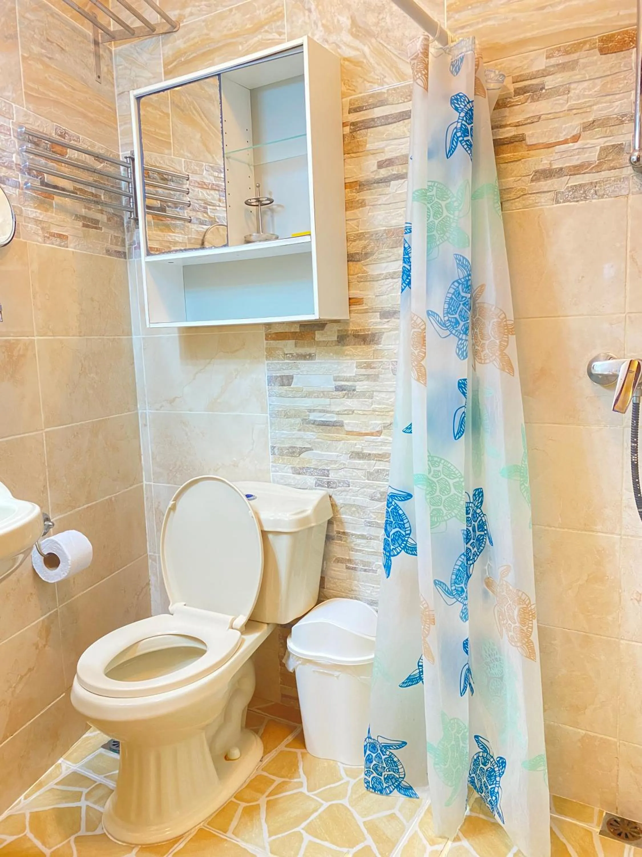 Shower in Stanza Mare Beach Front