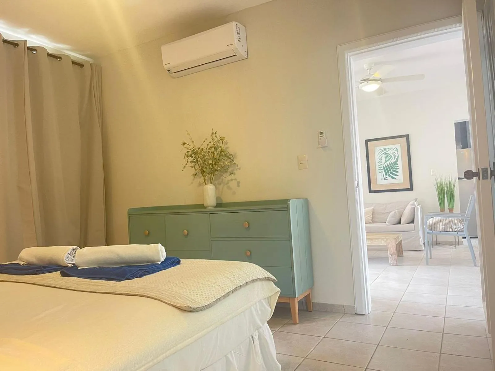 Bed in Stanza Mare Beach Front