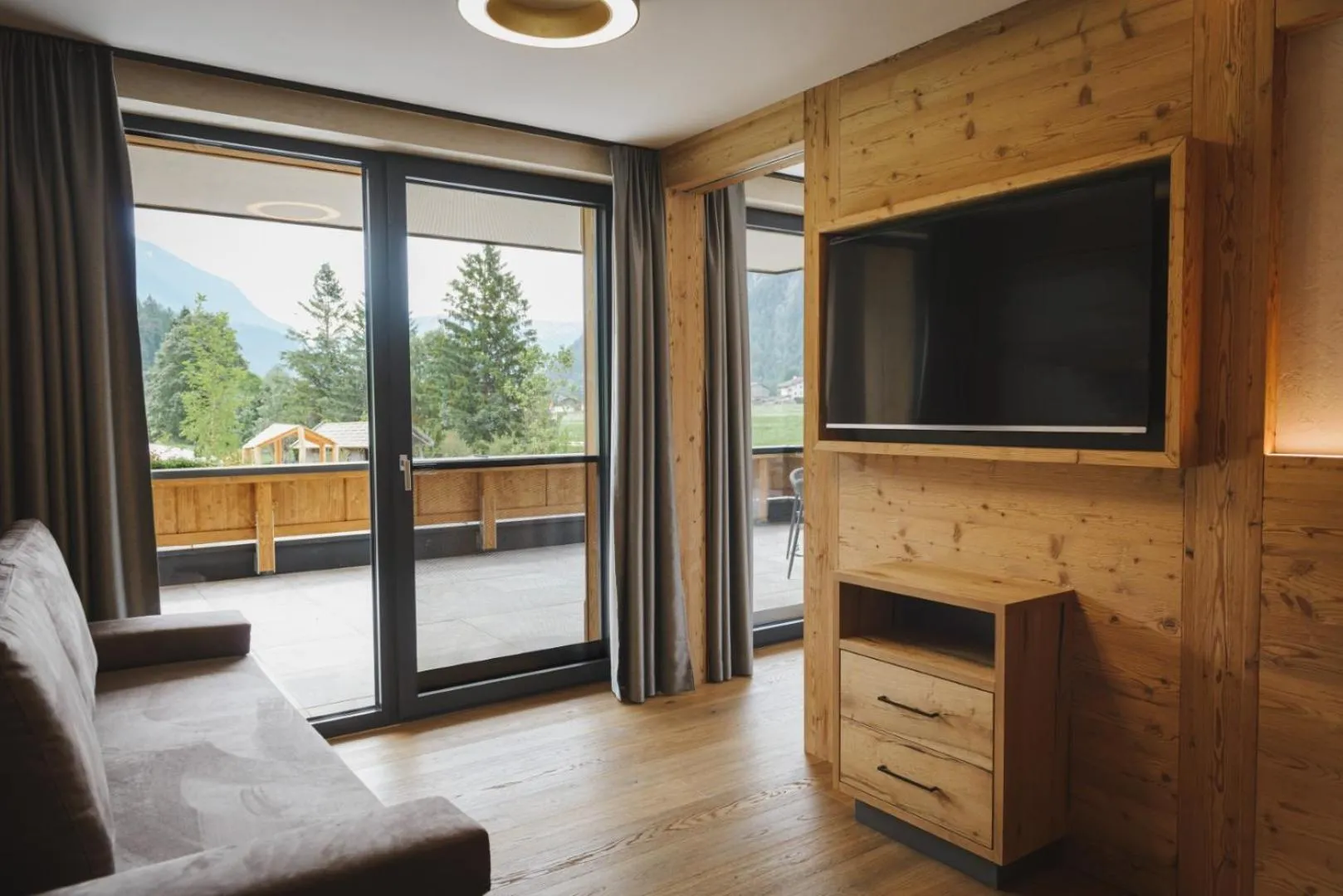 Photo of the whole room in Hotel Acherl