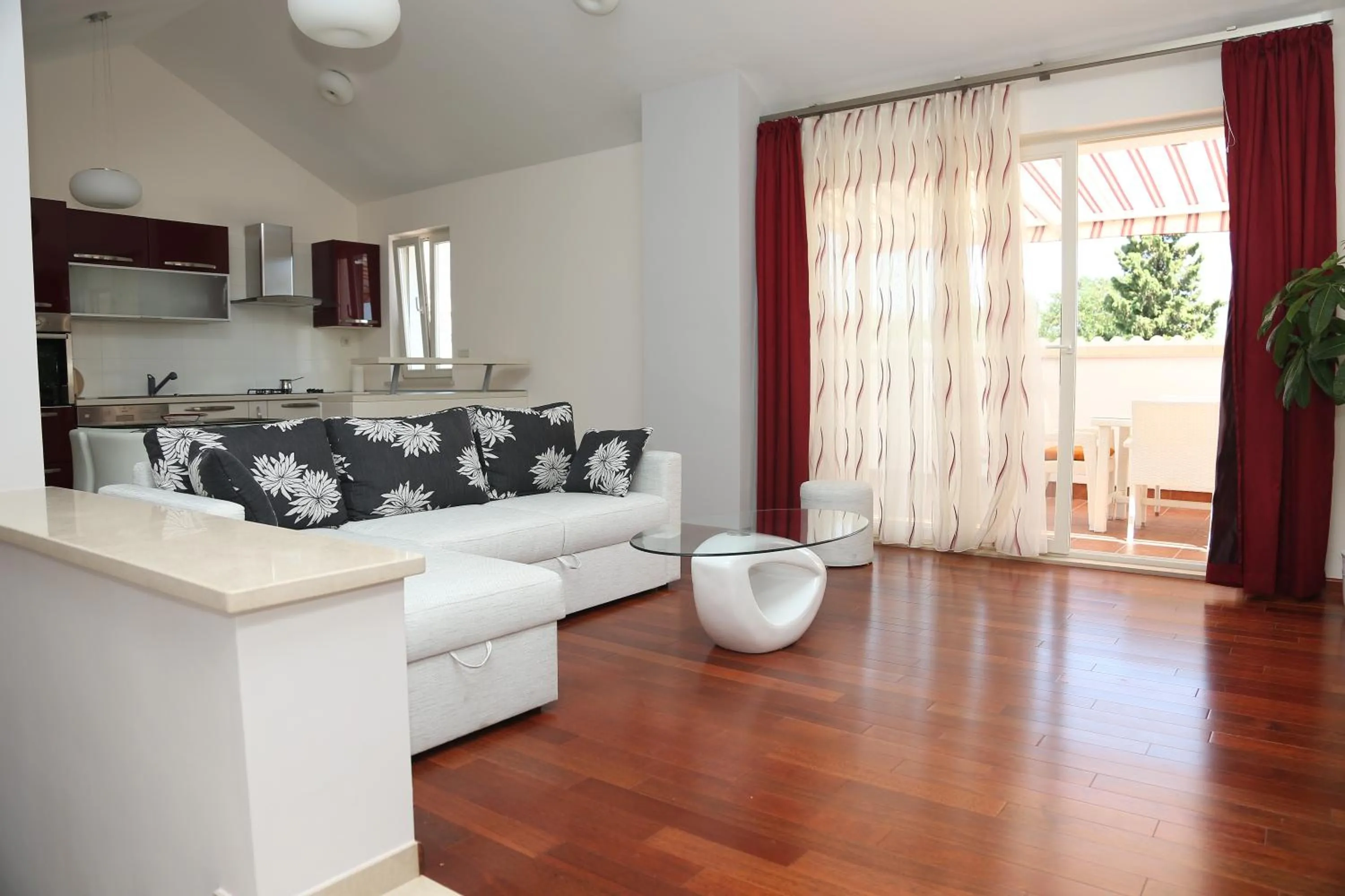 Photo of the whole room in Apartment Markorcula