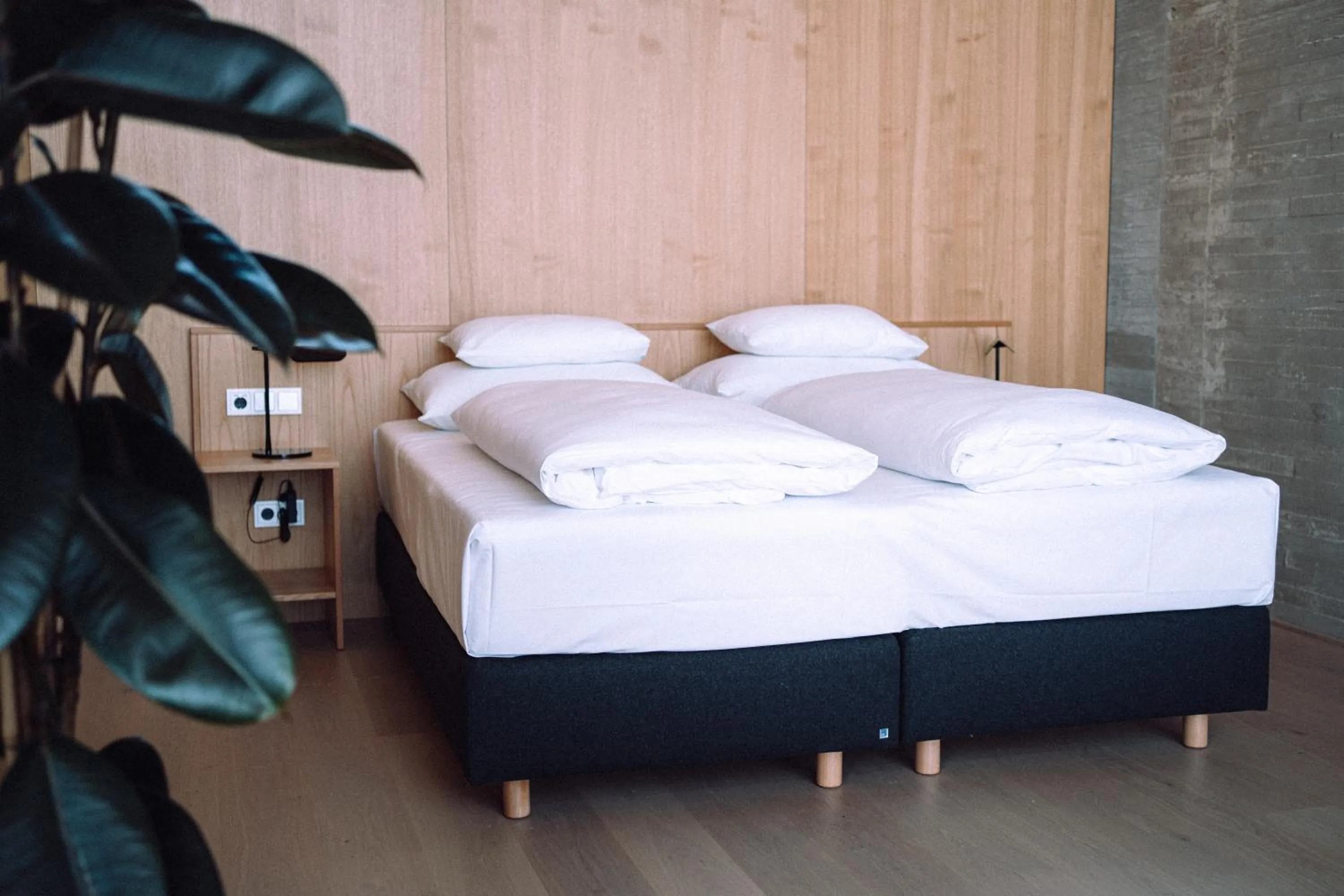 Bedroom, Bed in LOISIUM Wine & Spa Hotel Langenlois