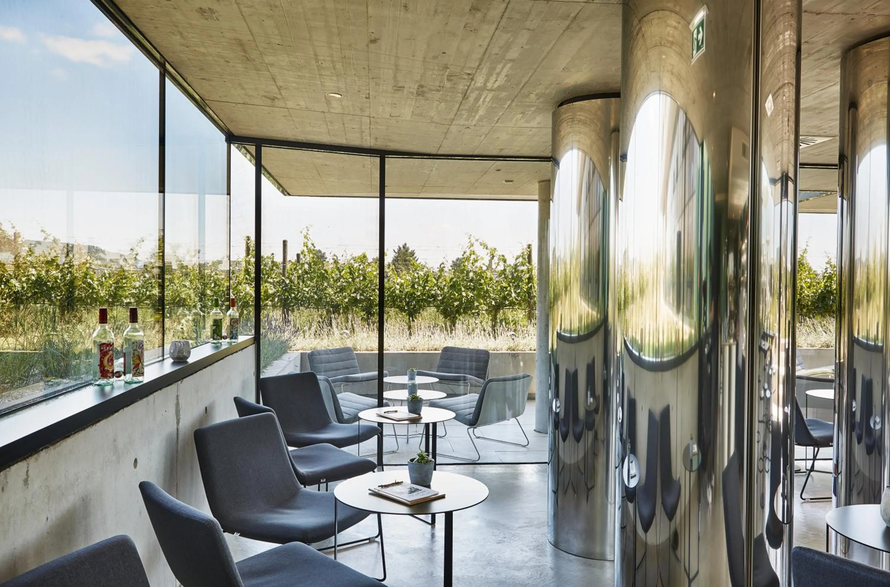 Lounge or bar in LOISIUM Wine & Spa Hotel Langenlois