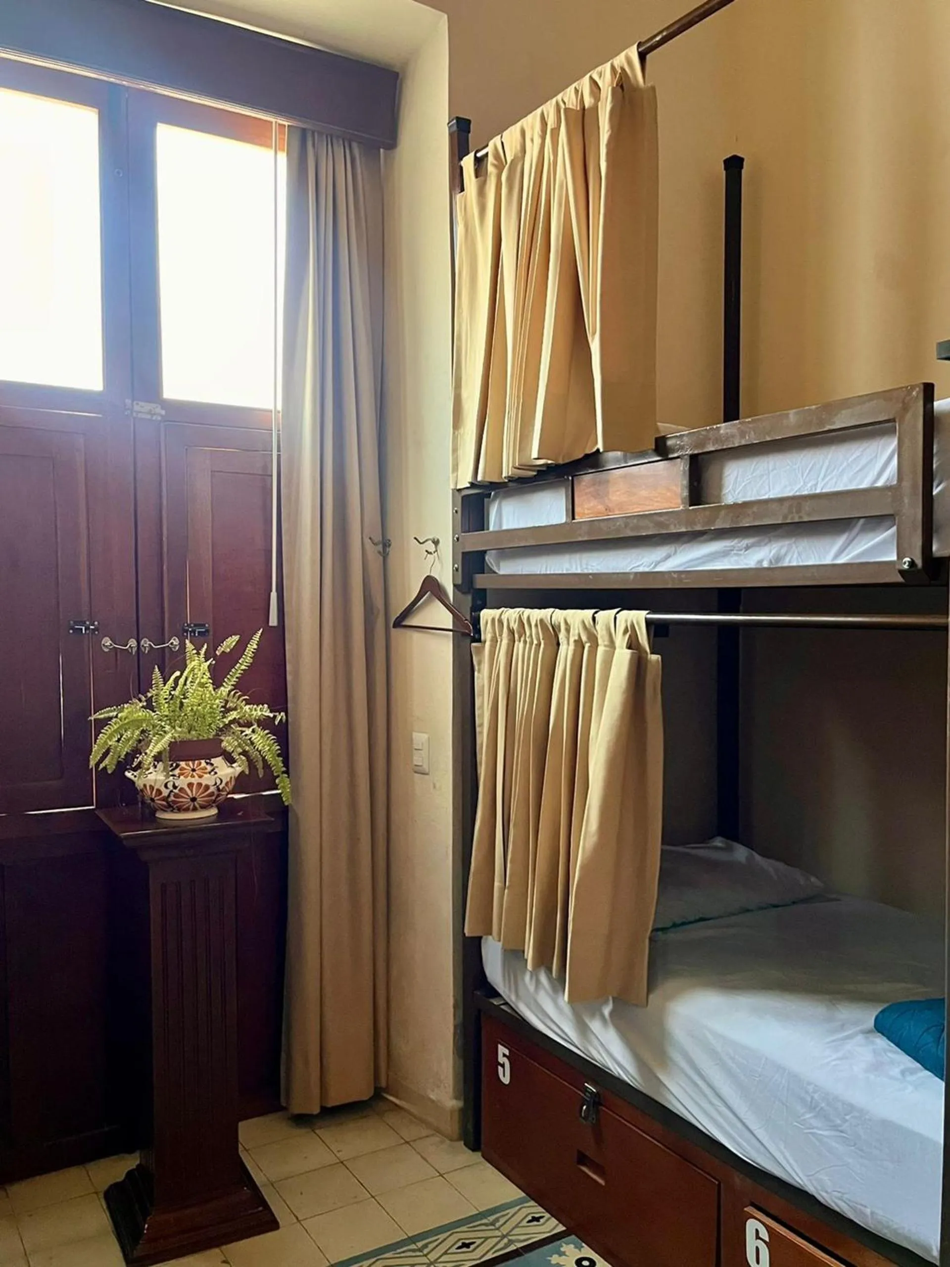 Bedroom, Bed in Hotel & Hostal Boutique Casa Garza