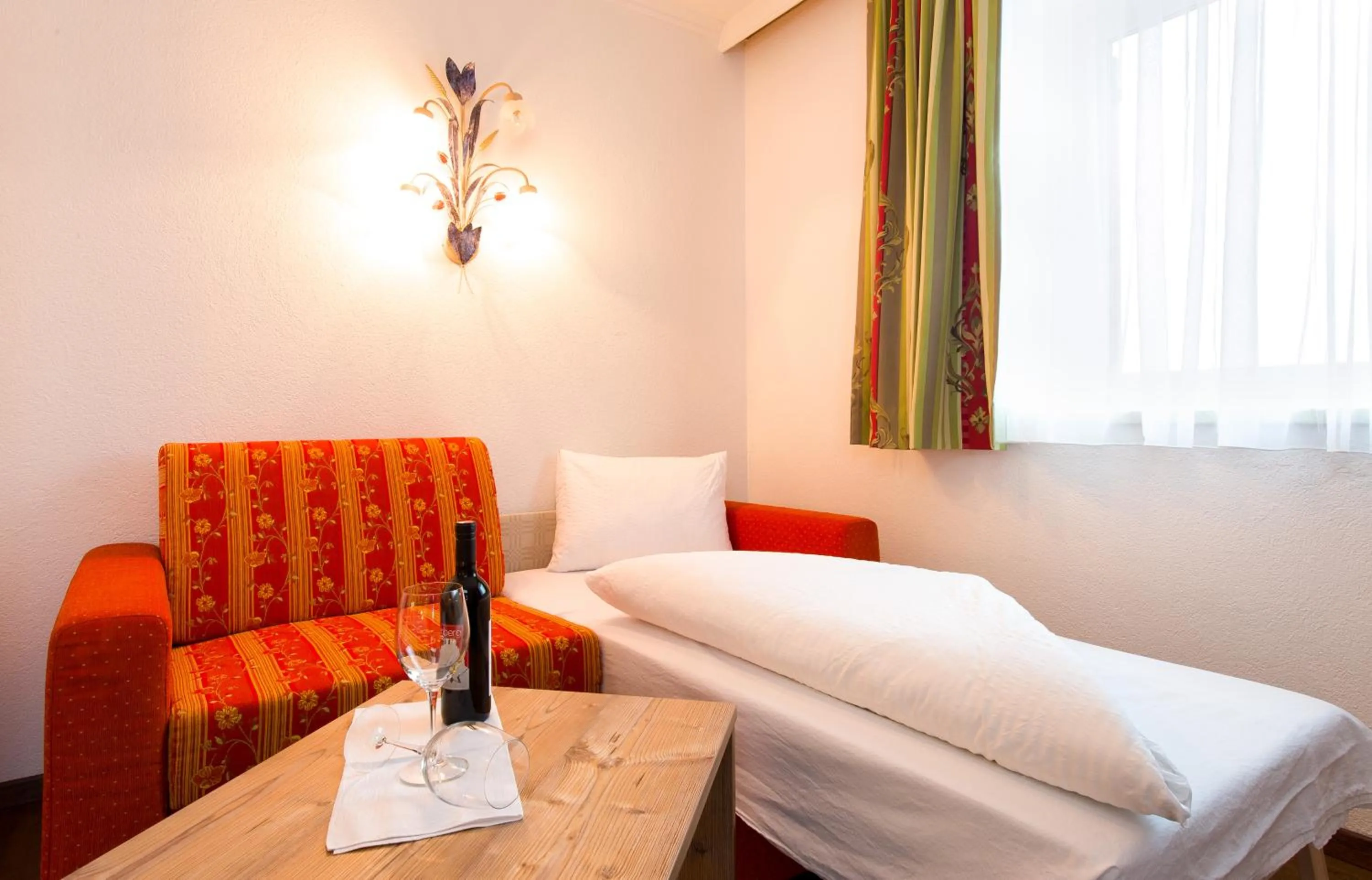 Bed in Hotel Gasthof Zum Schwanen