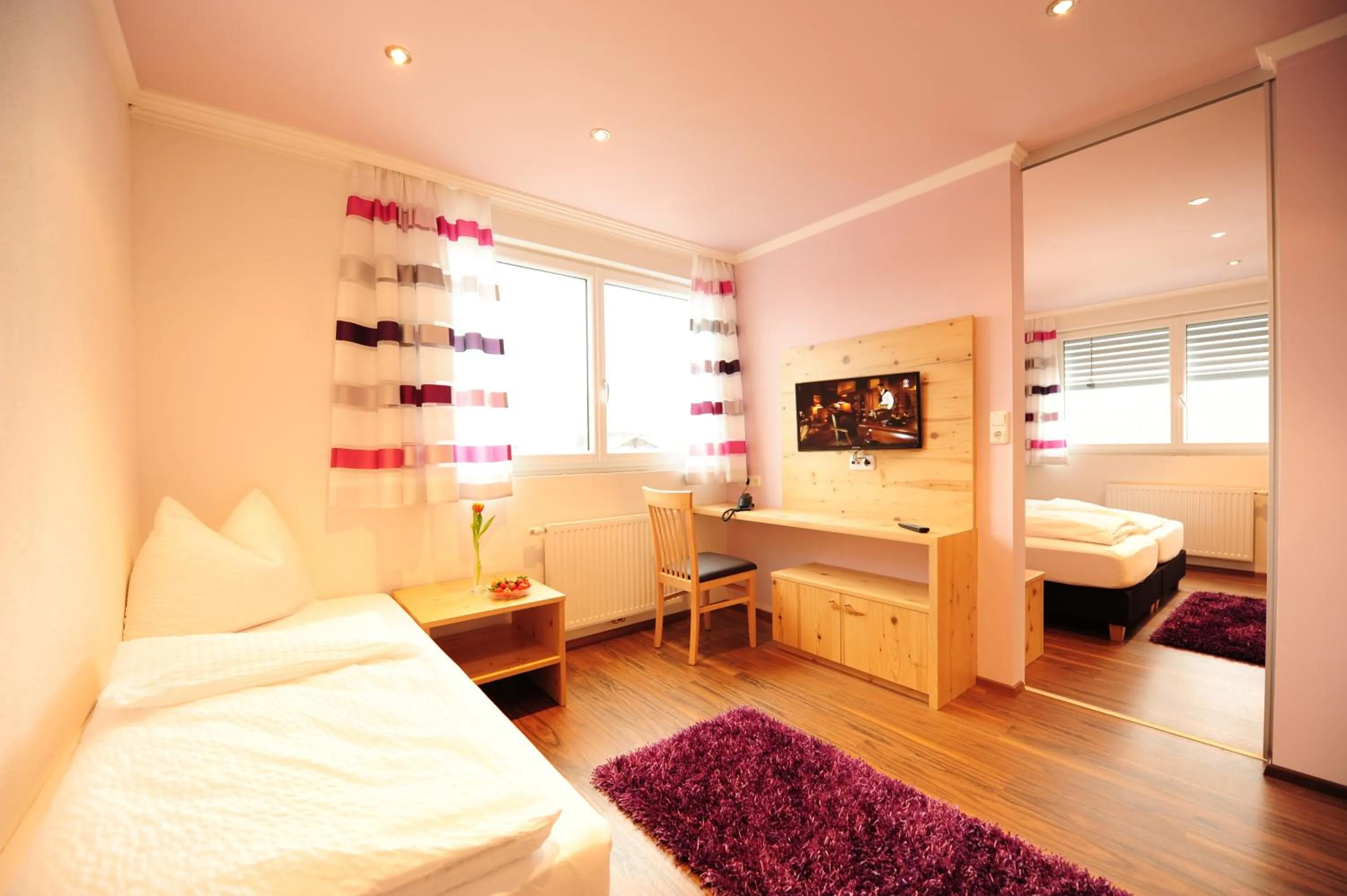 Bed in Hotel Gasthof Zum Schwanen