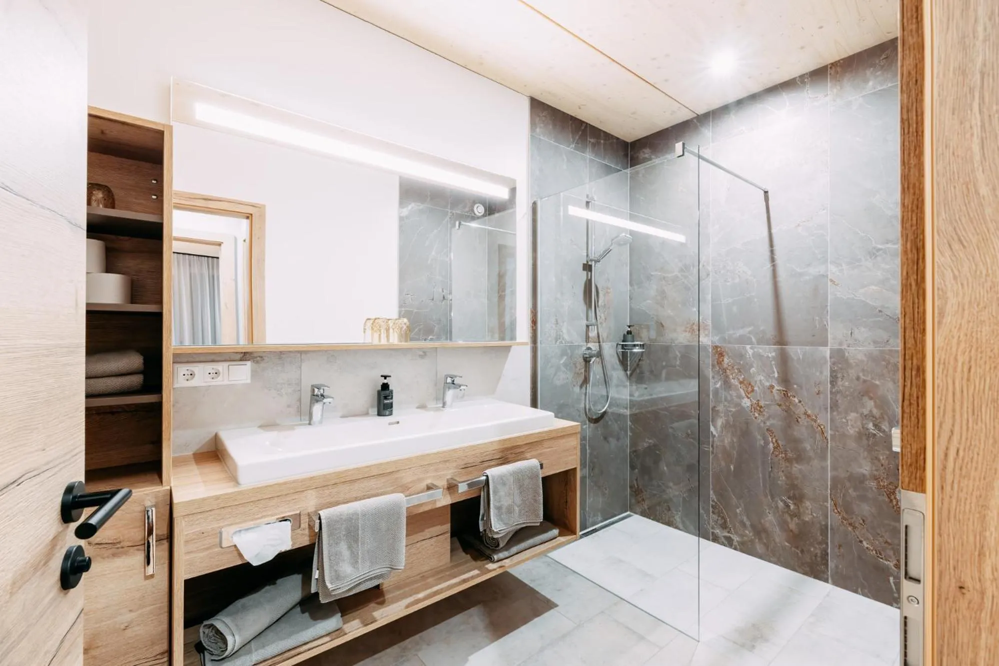 Bathroom in Hotel Gasthof Zum Schwanen