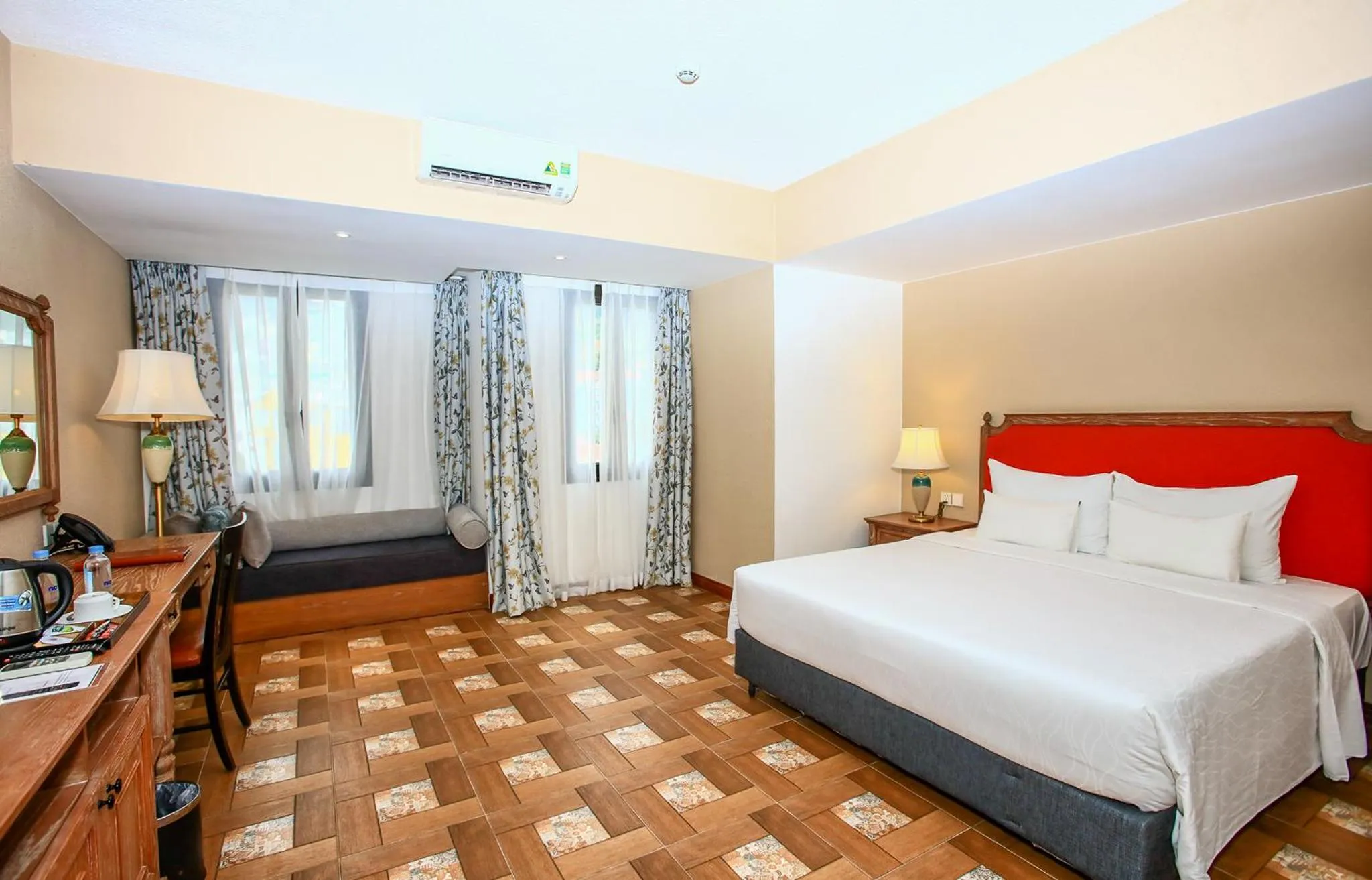 Photo of the whole room, Bed in Venus Hotel Tam Đảo