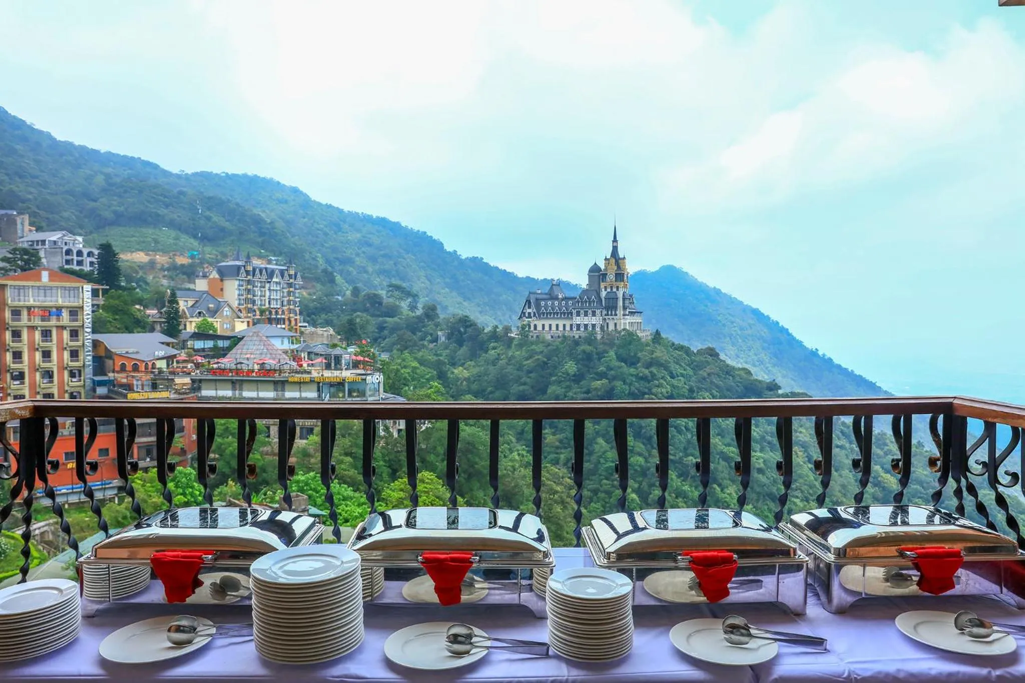 Restaurant/places to eat in Venus Hotel Tam Đảo