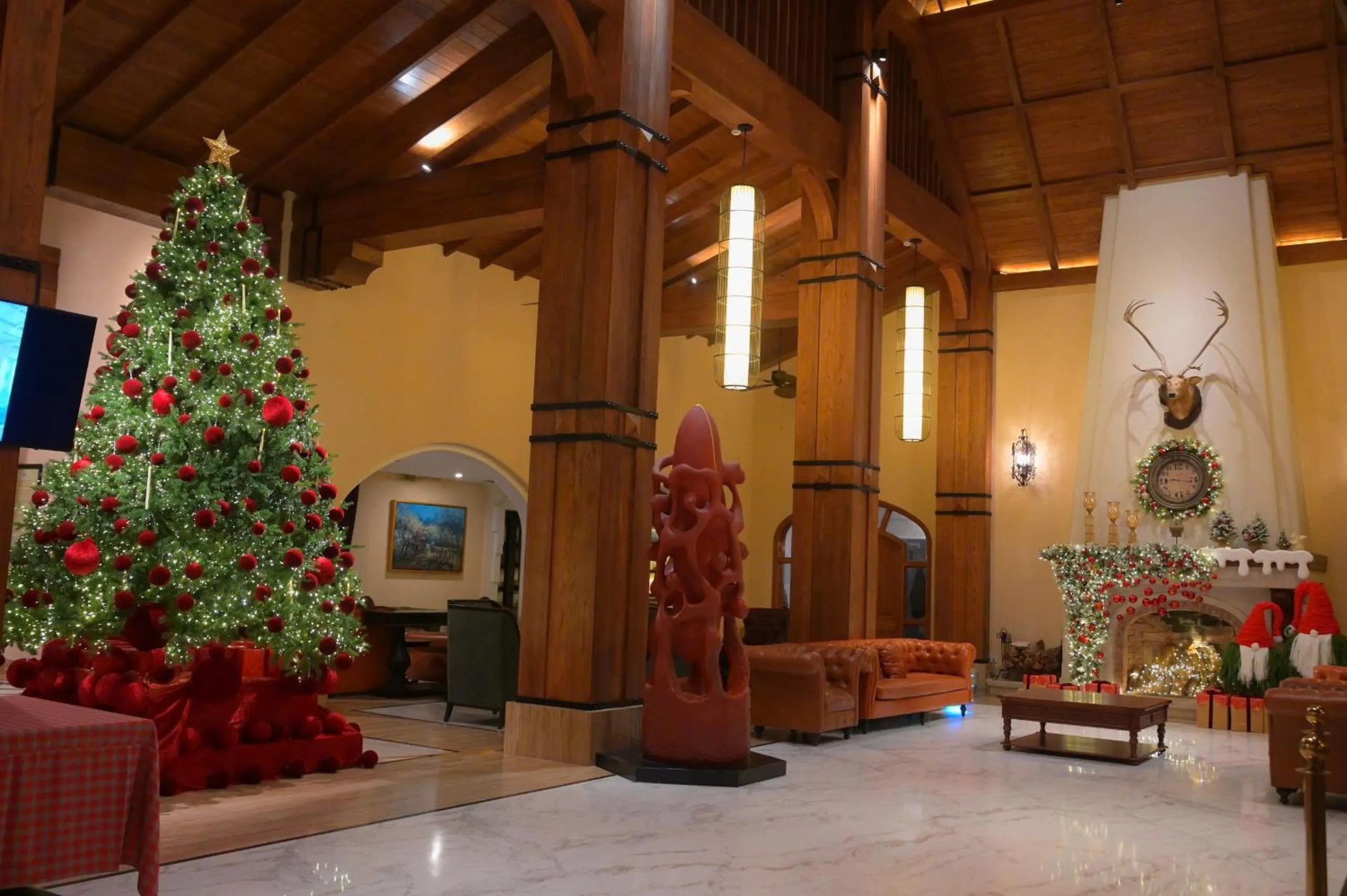 Communal lounge/ TV room in Venus Hotel Tam Đảo