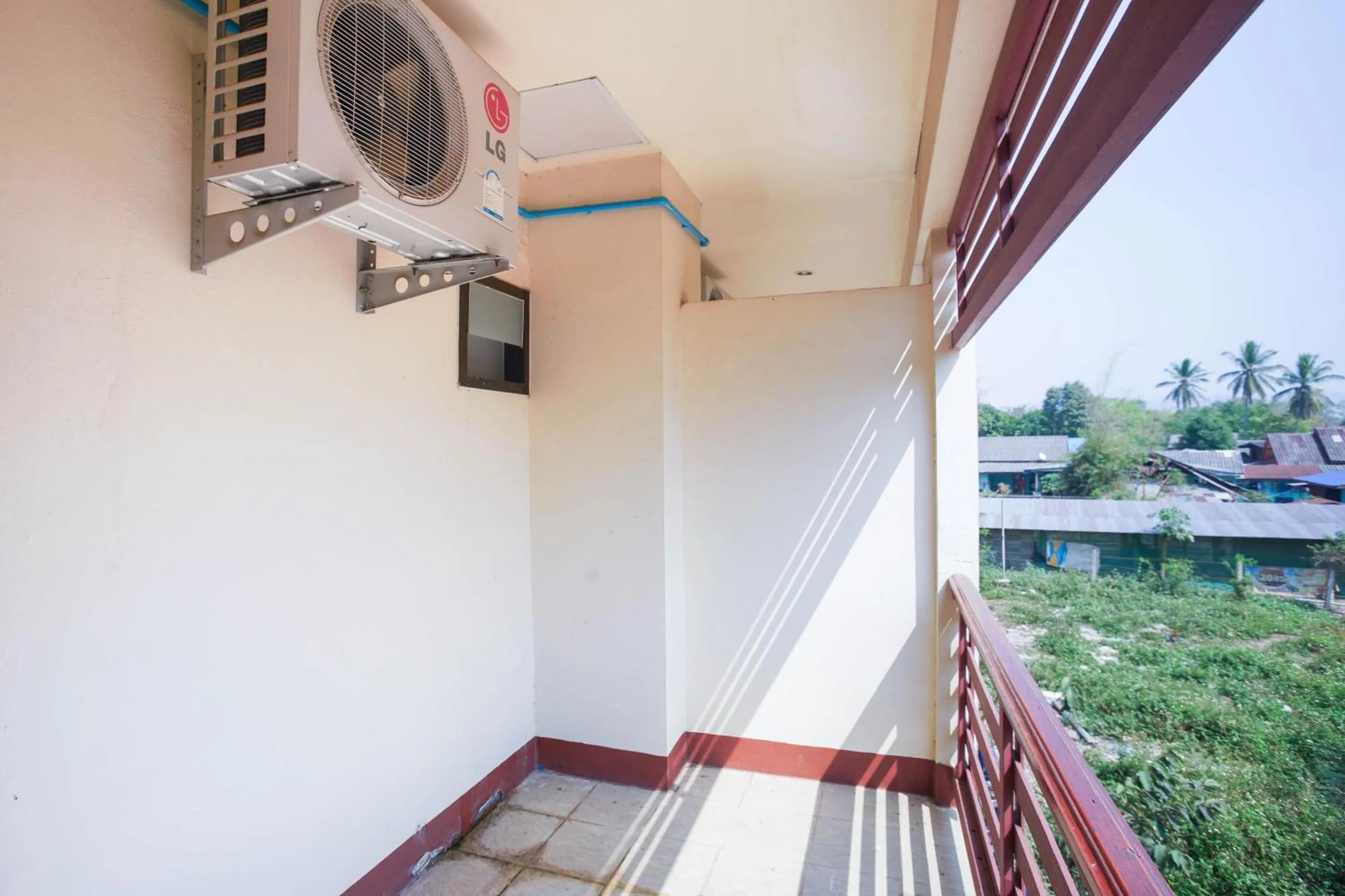 Facade/entrance in OYO 75388 P2 Place