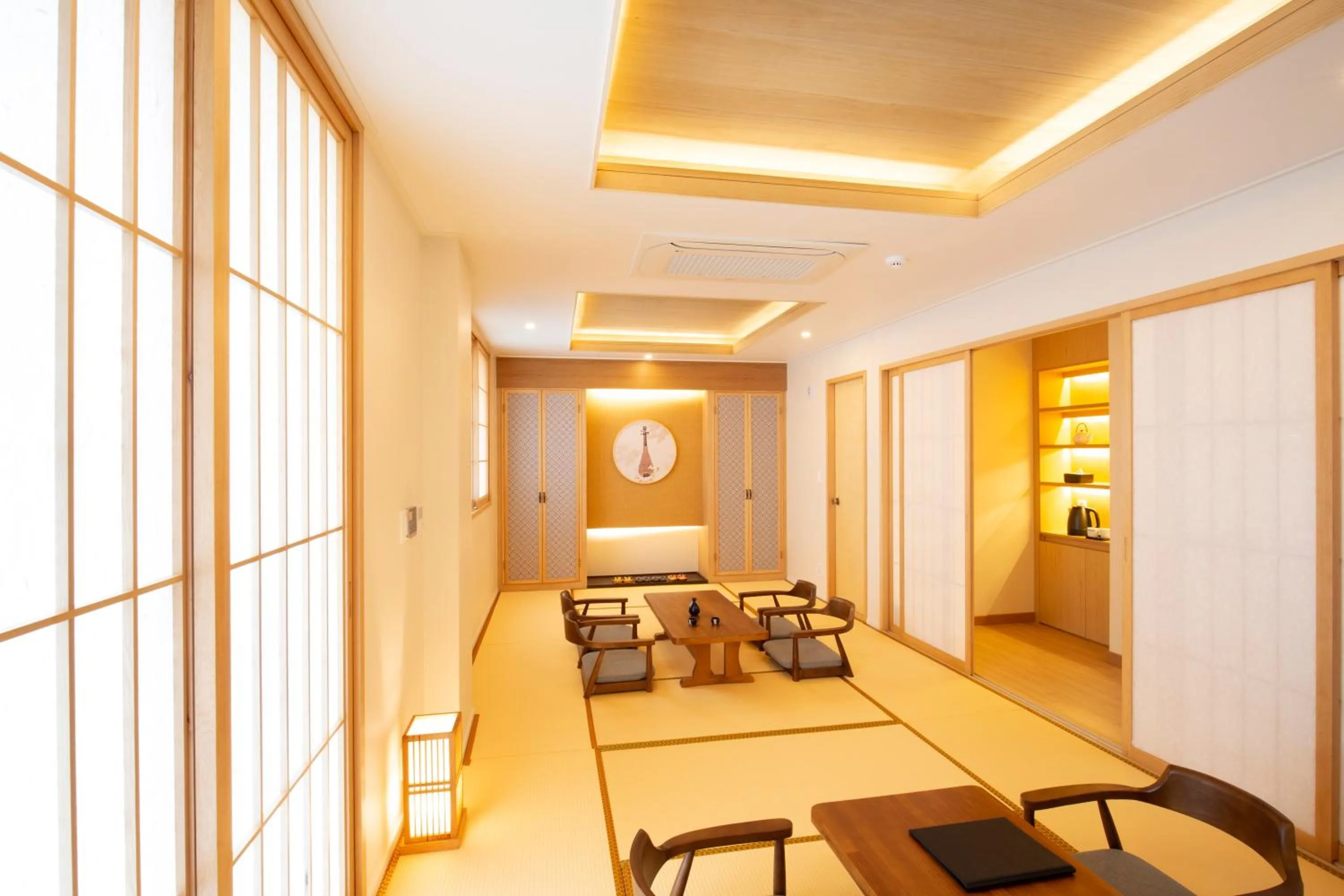 Living room in Tomonoya Hotel and Ryokan Gyeongju