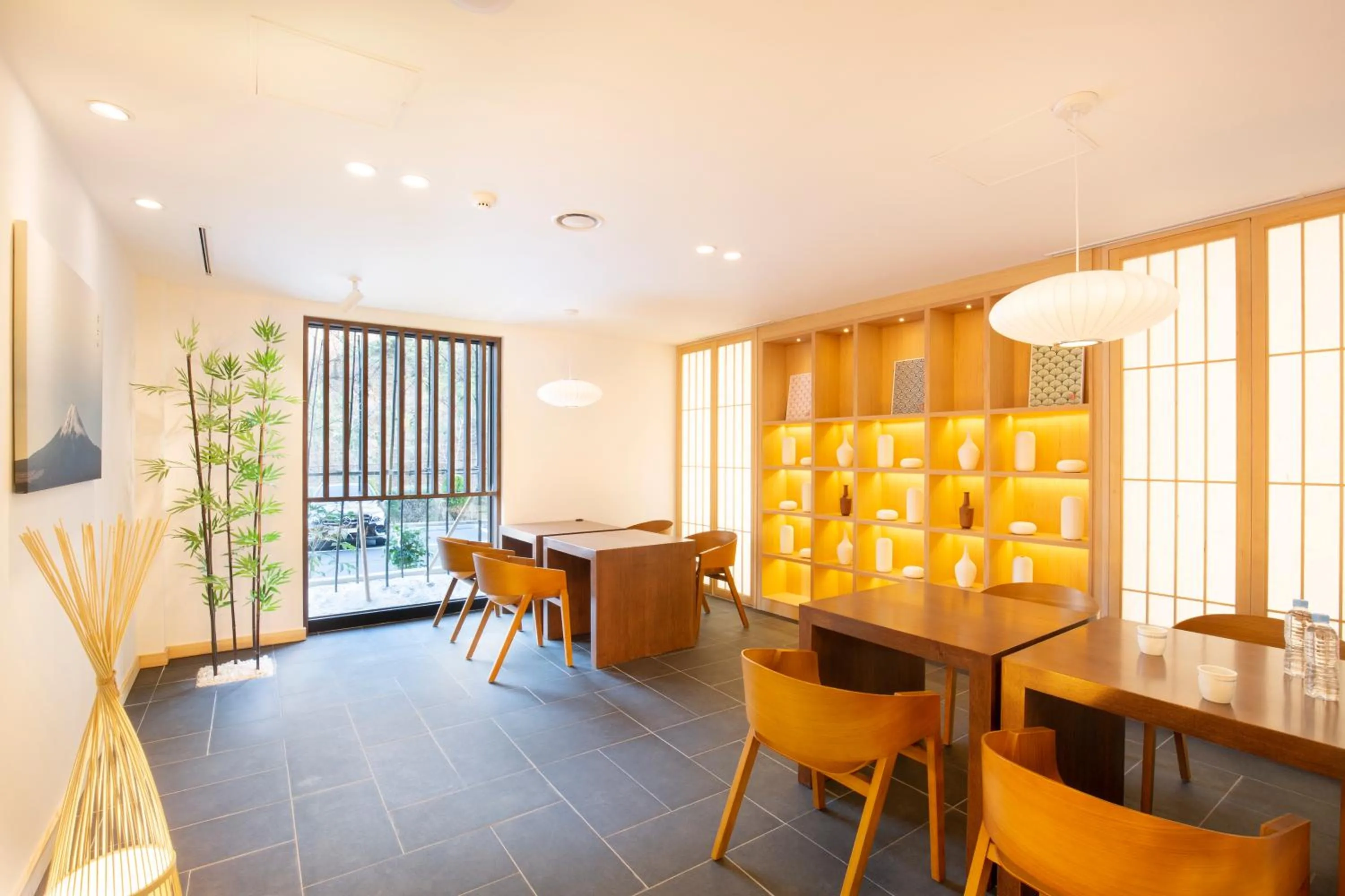 Restaurant/places to eat in Tomonoya Hotel and Ryokan Gyeongju