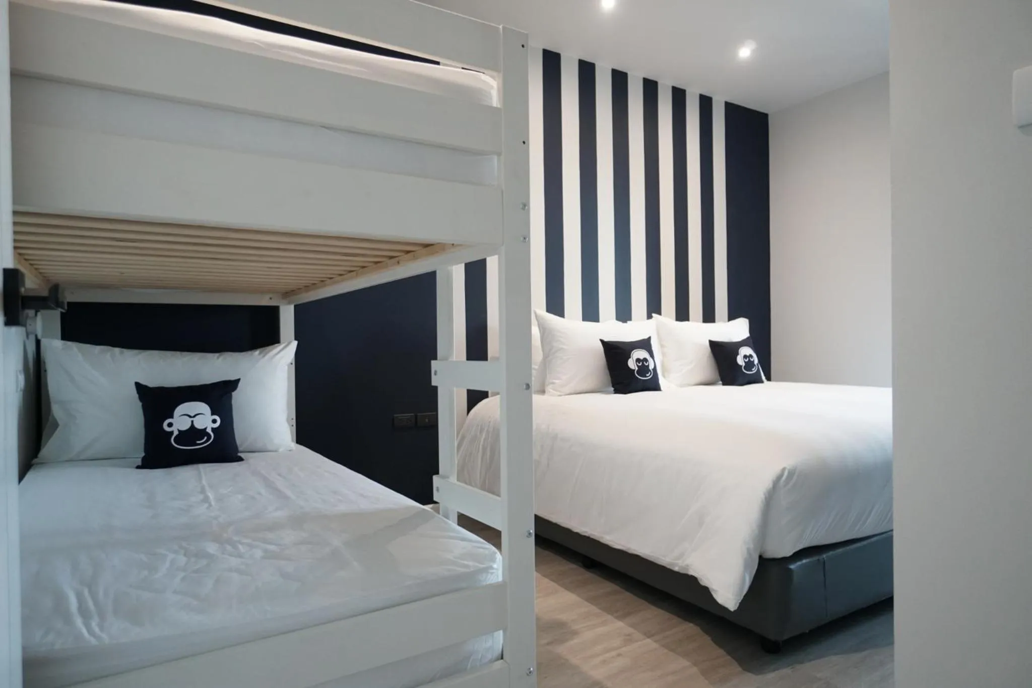 Bed in Blu Monkey Hub and Hotel Chanthaburi